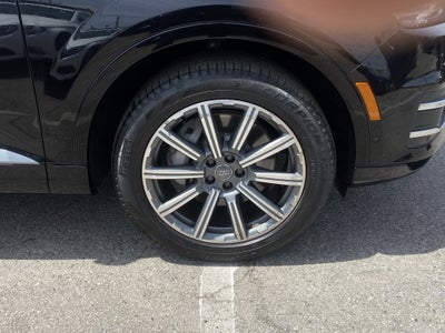 2019 Audi Q7 Premium Plus