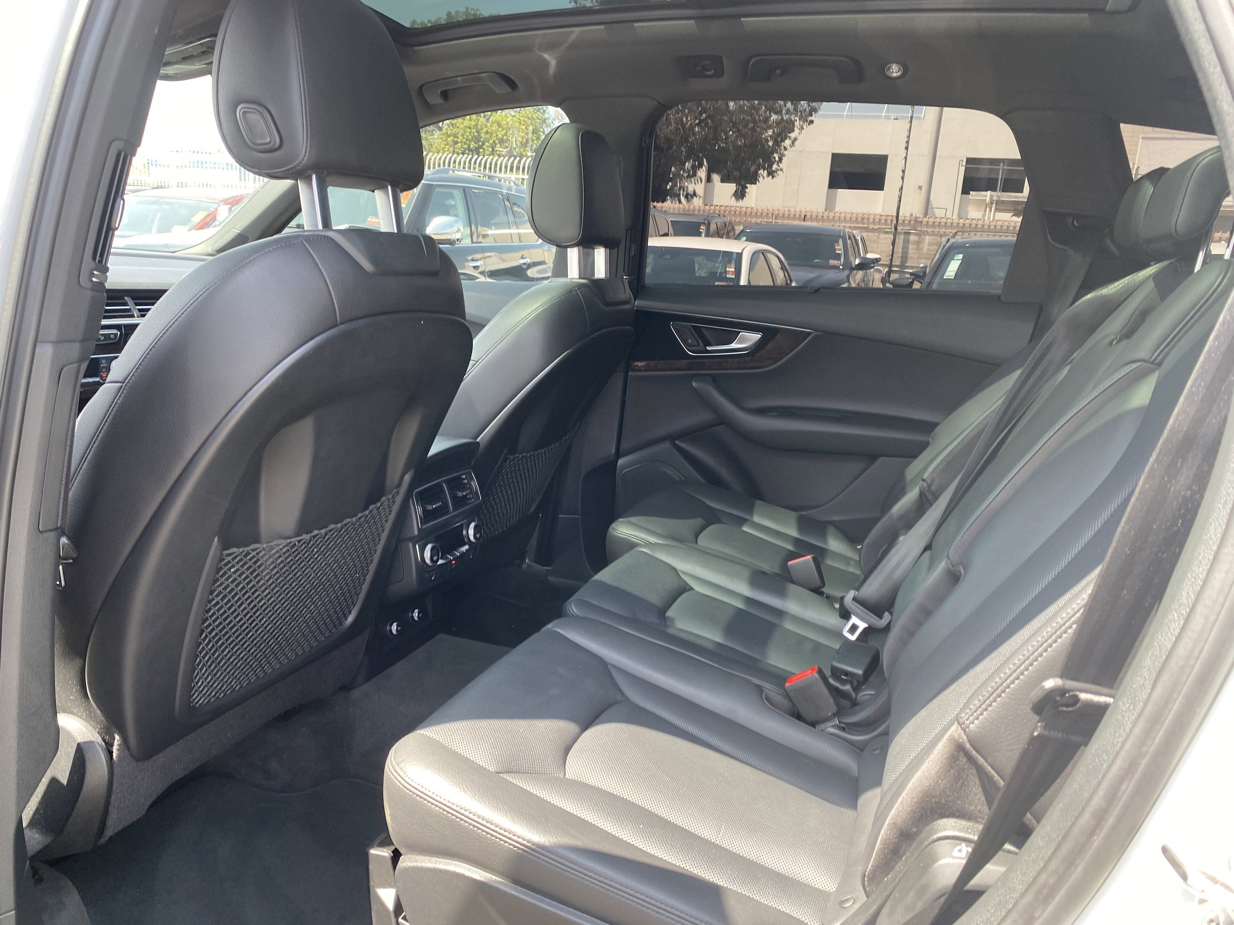 2019 Audi Q7 SE Premium Plus