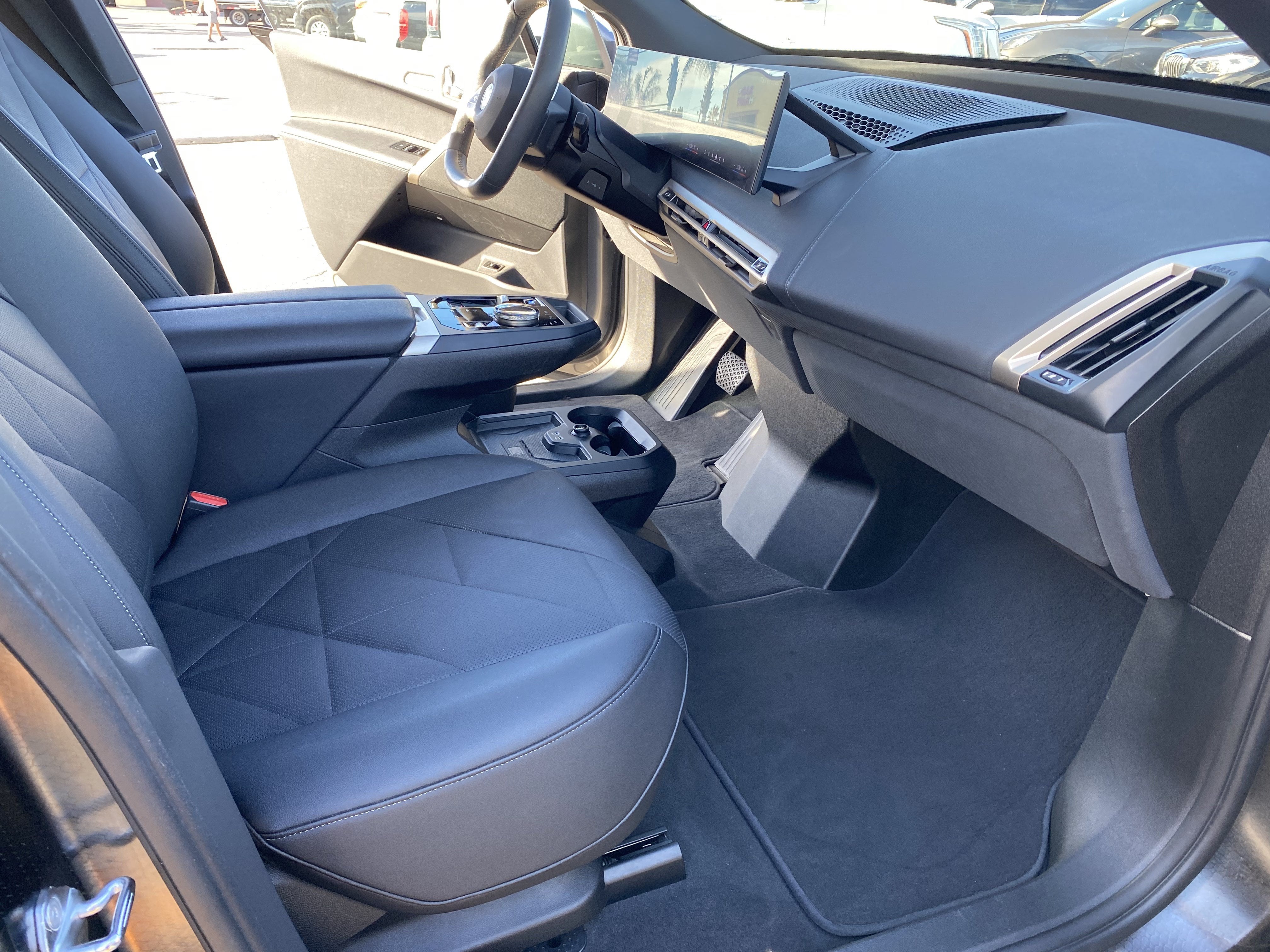 2024 BMW iX XDRIVE50 SPORTS ACTIVITY