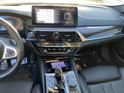 2023 BMW 5 Series 530i