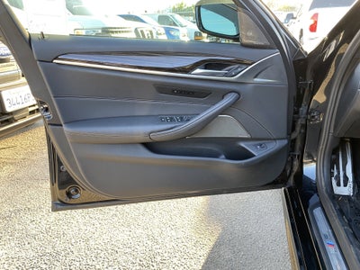 2023 BMW 5 Series 530i