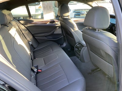 2023 BMW 5 Series 530i