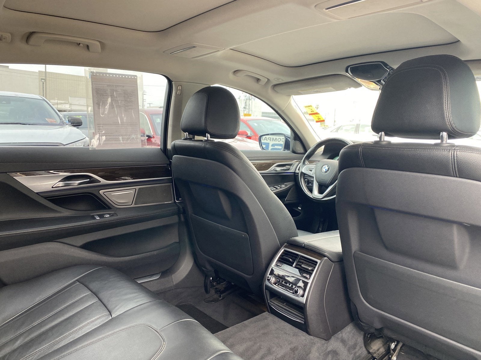 2019 BMW 7 Series 740i