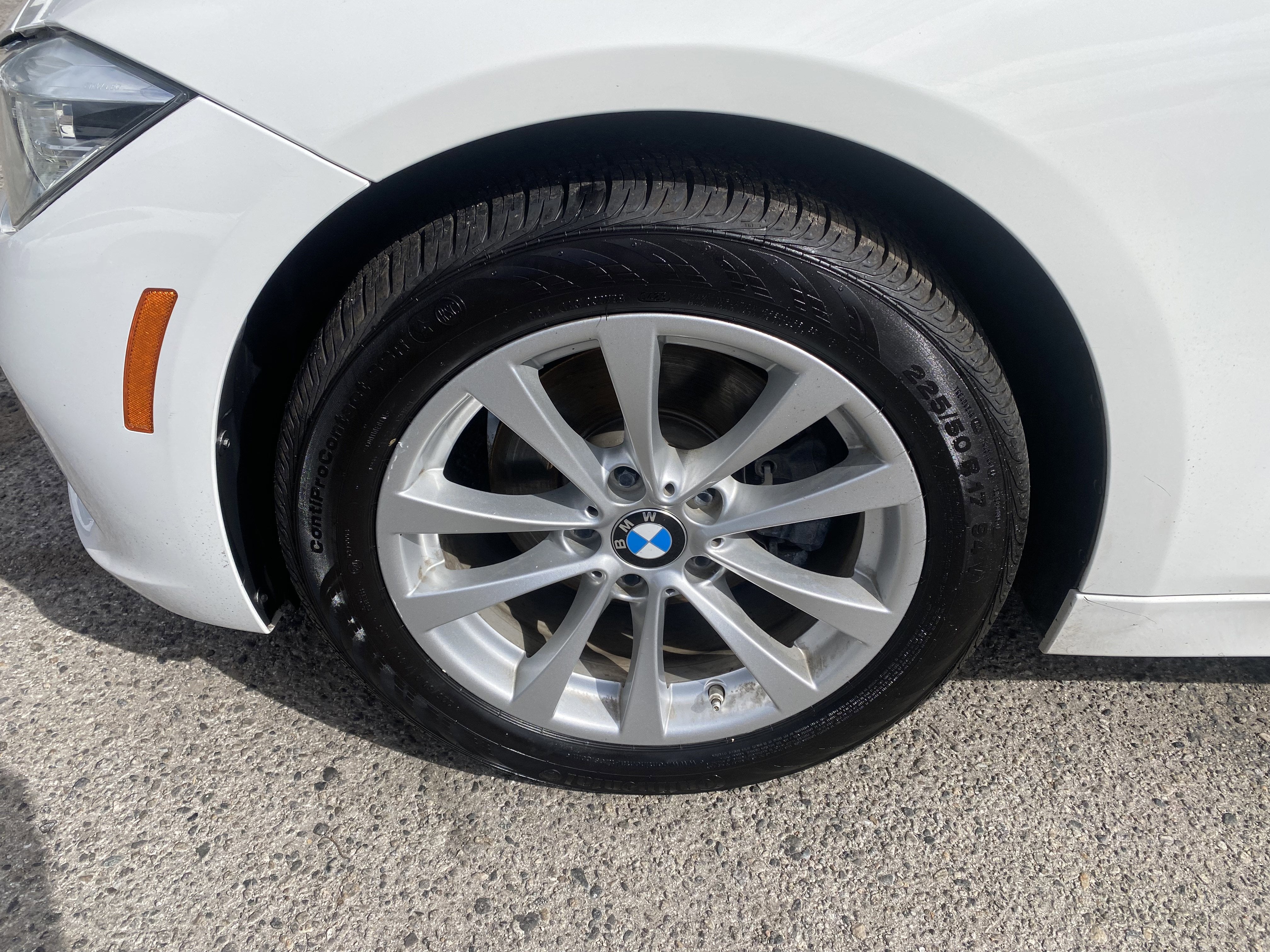 2018 BMW 3 Series 320i