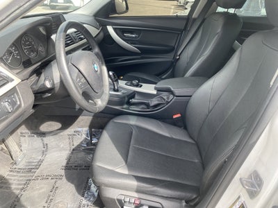 2018 BMW 3 Series 320i