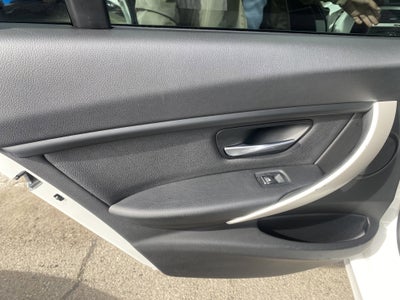 2018 BMW 3 Series 320i