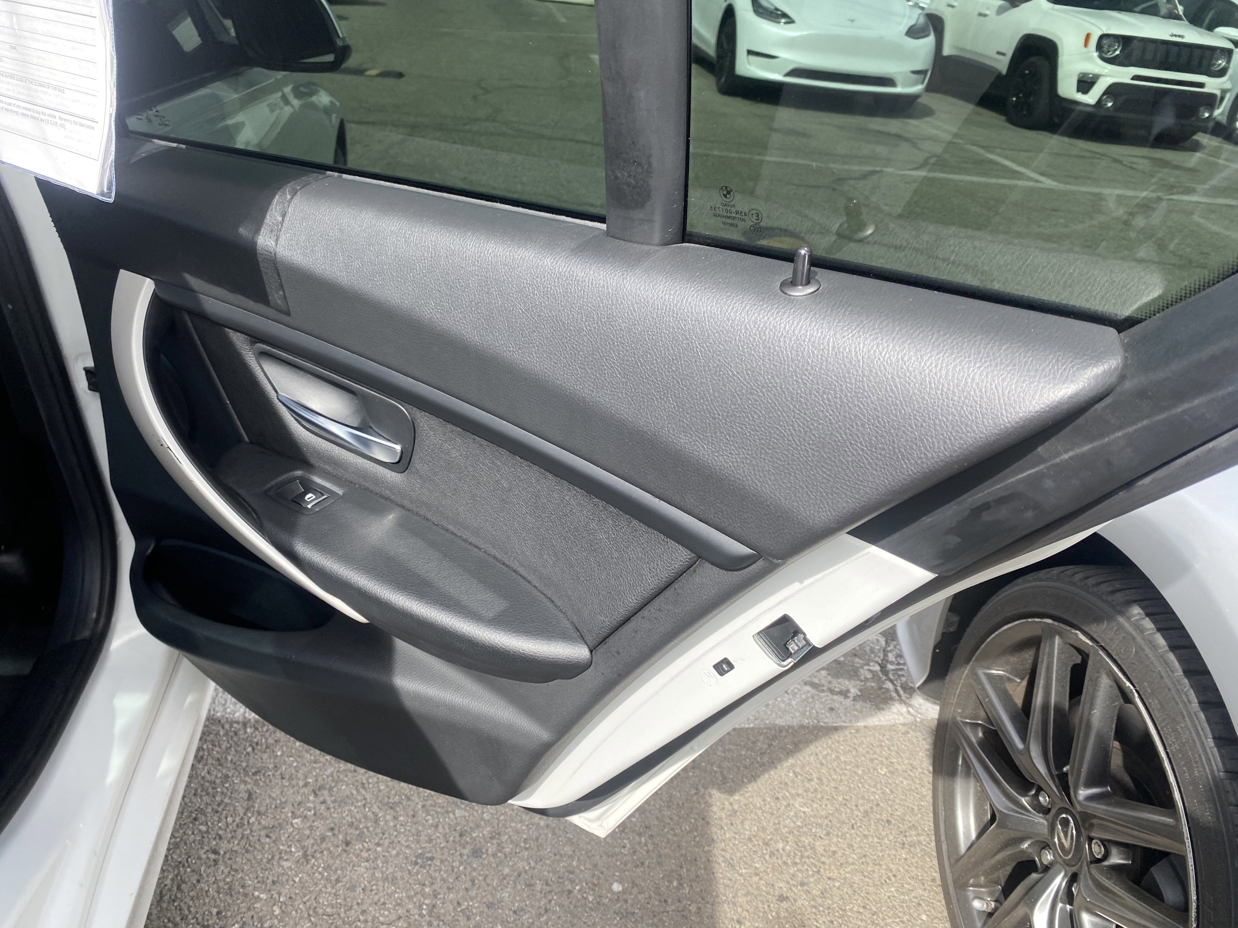 2018 BMW 3 Series 320i