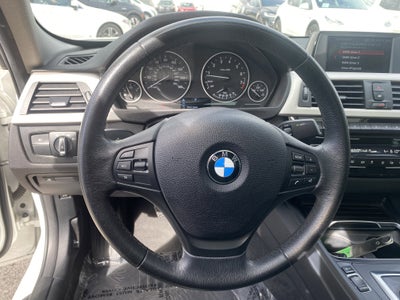 2018 BMW 3 Series 320i