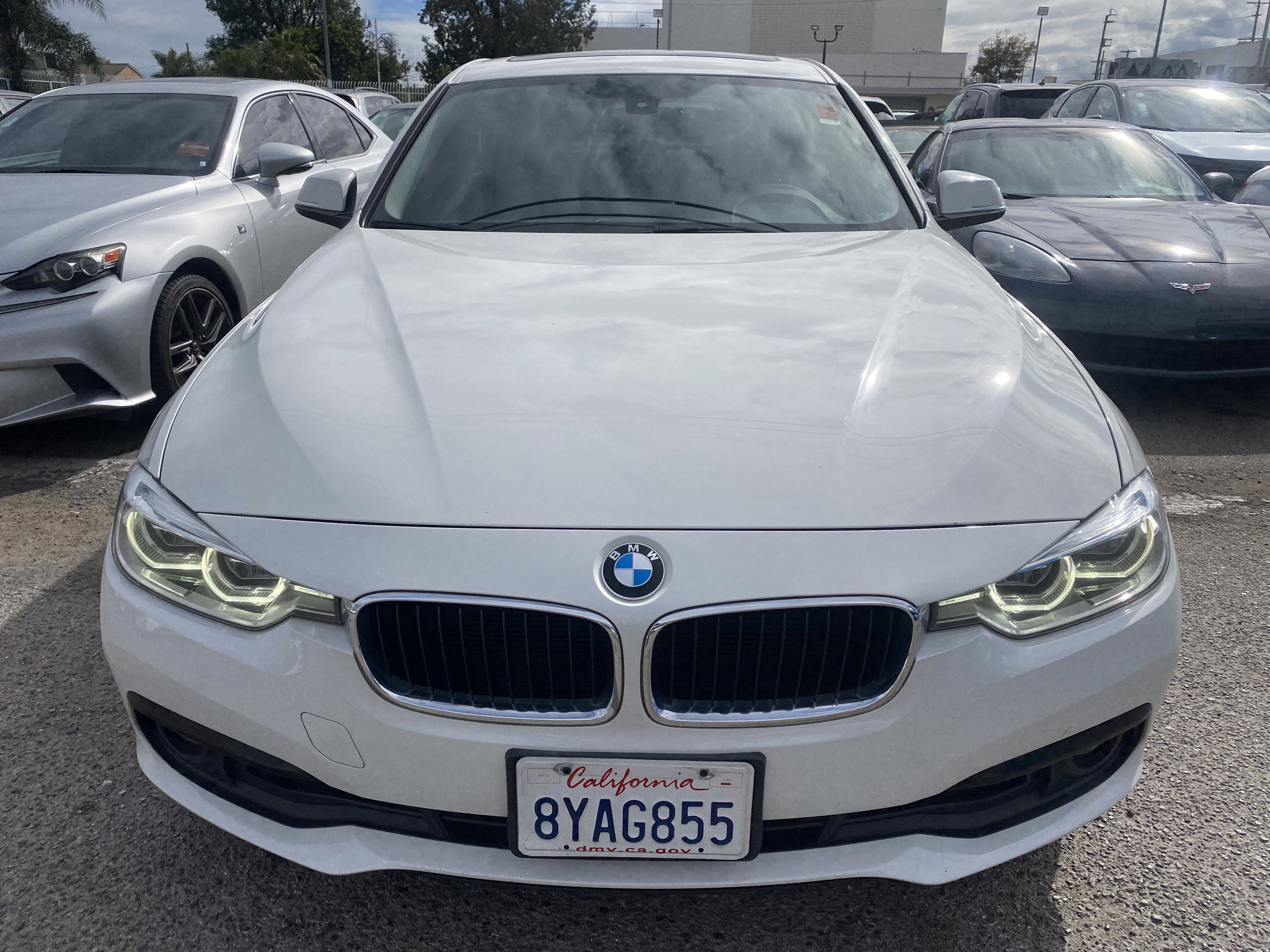2018 BMW 3 Series 320i