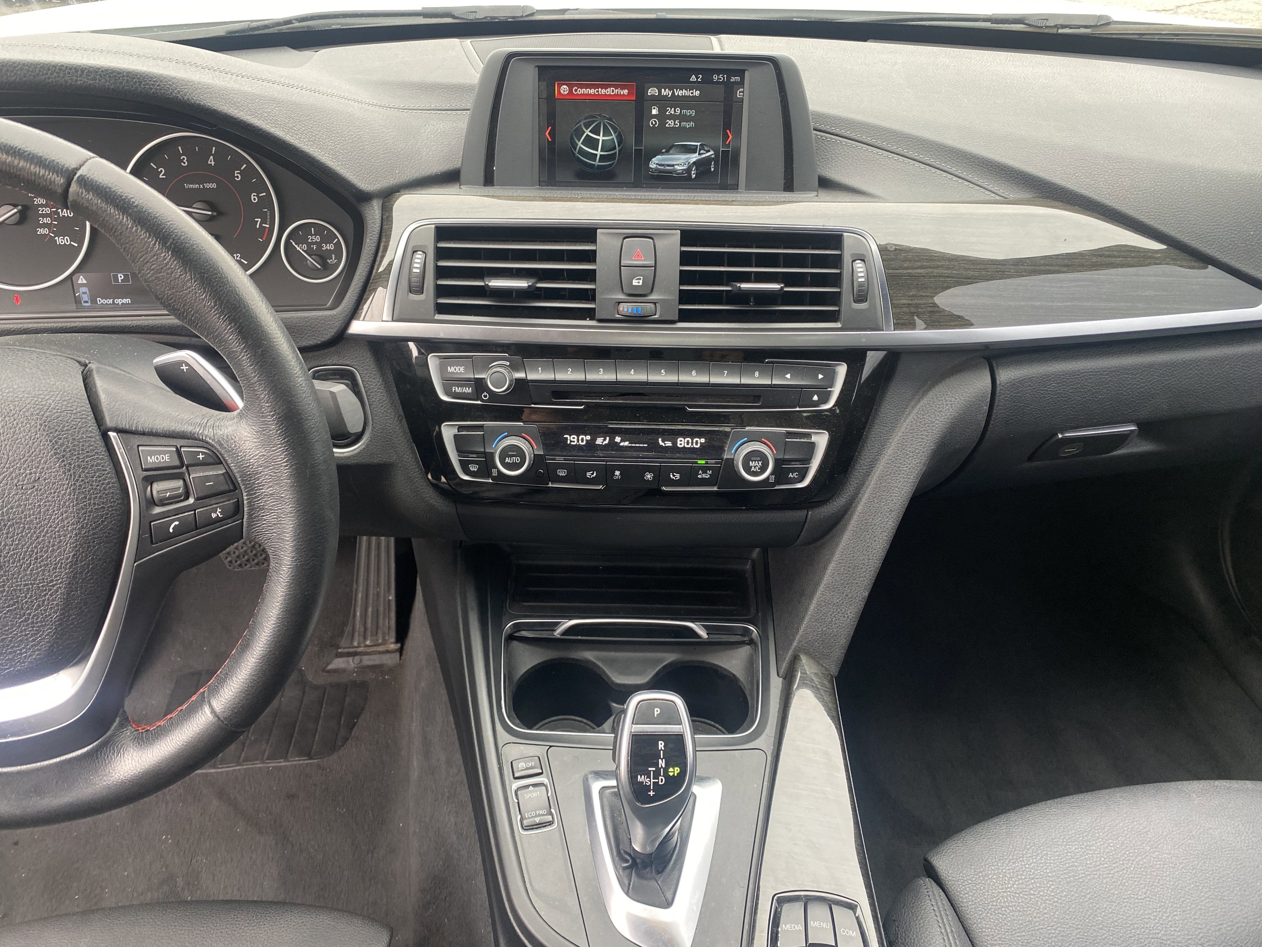 2018 BMW 3 Series 330i