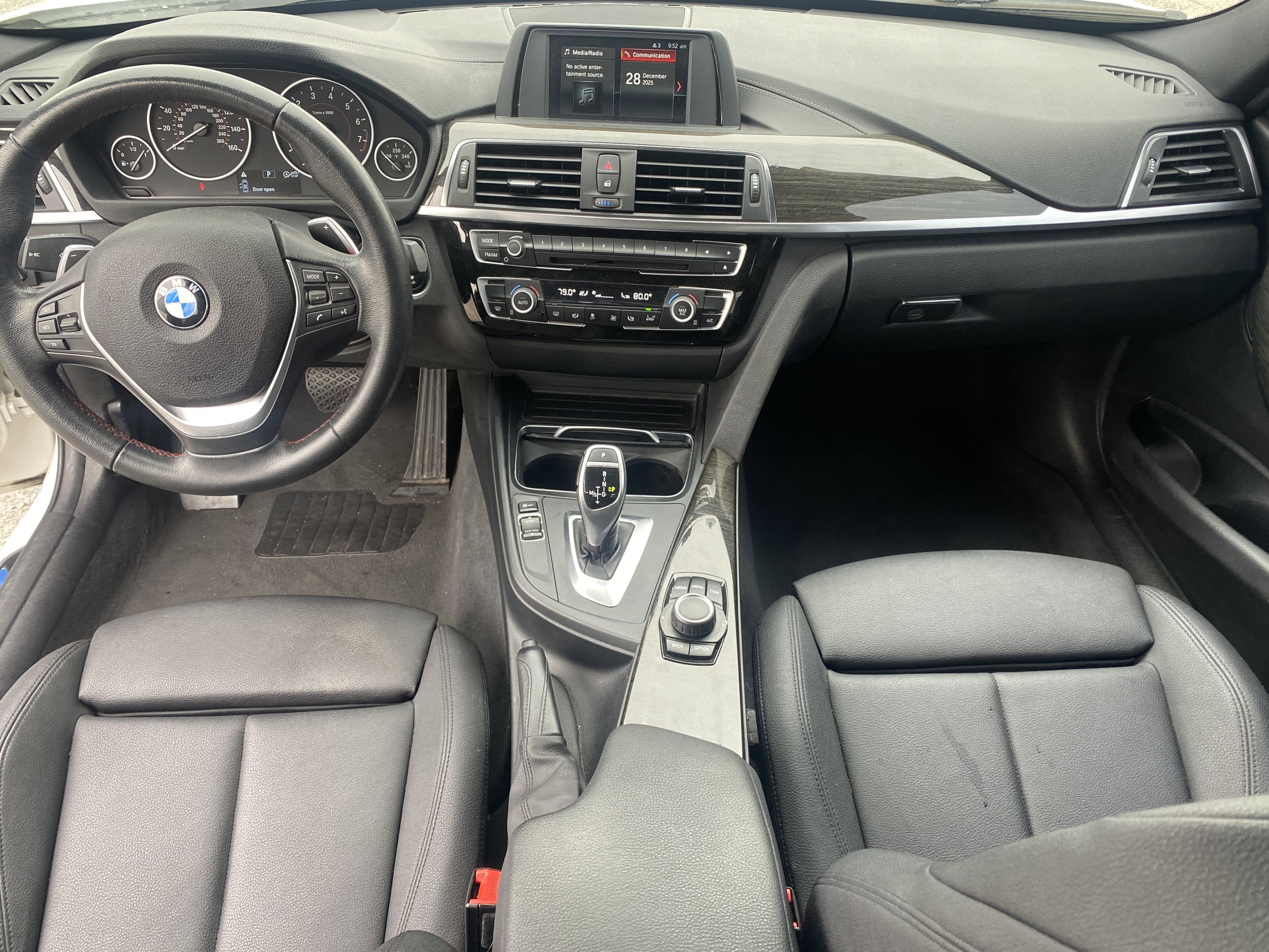 2018 BMW 3 Series 330i
