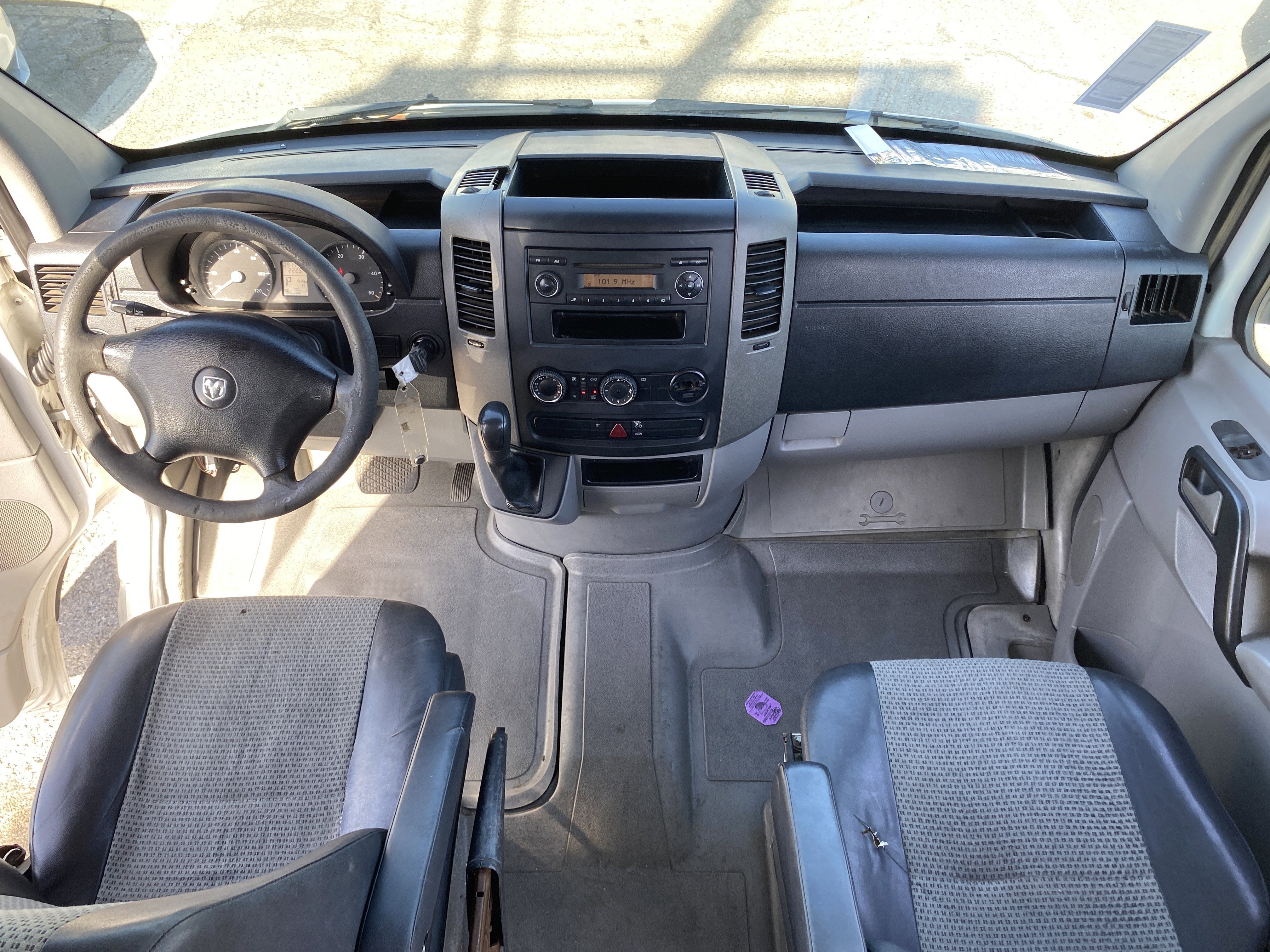 2007 Dodge Sprinter 2500 170" WB
