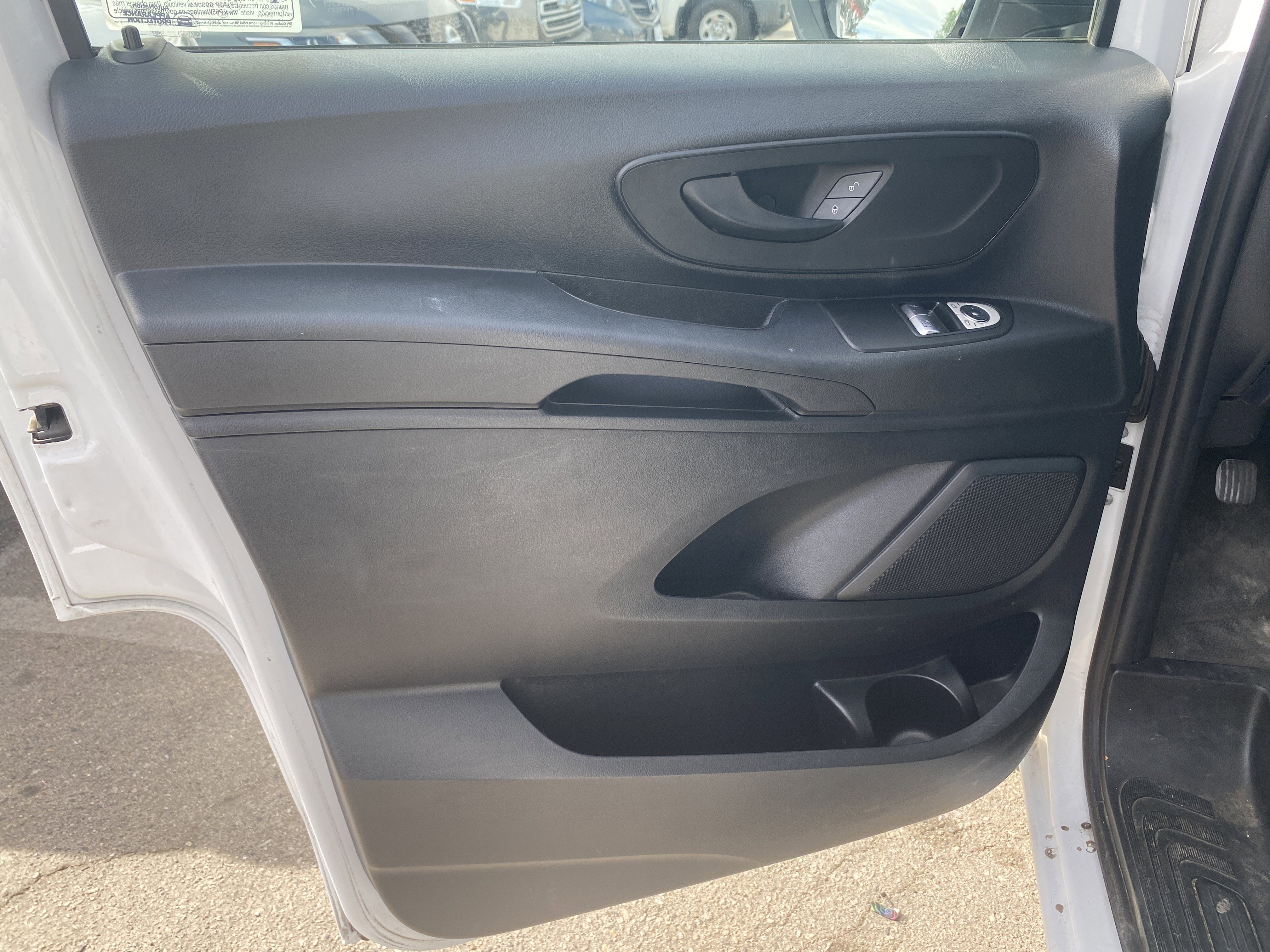 2018 Mercedes-Benz Metris Cargo Van Base