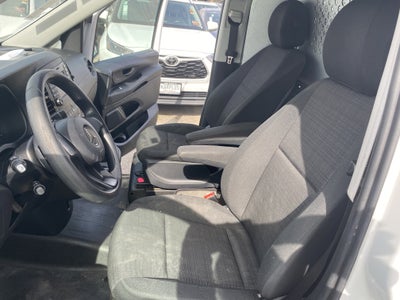 2018 Mercedes-Benz Metris Cargo Van Base