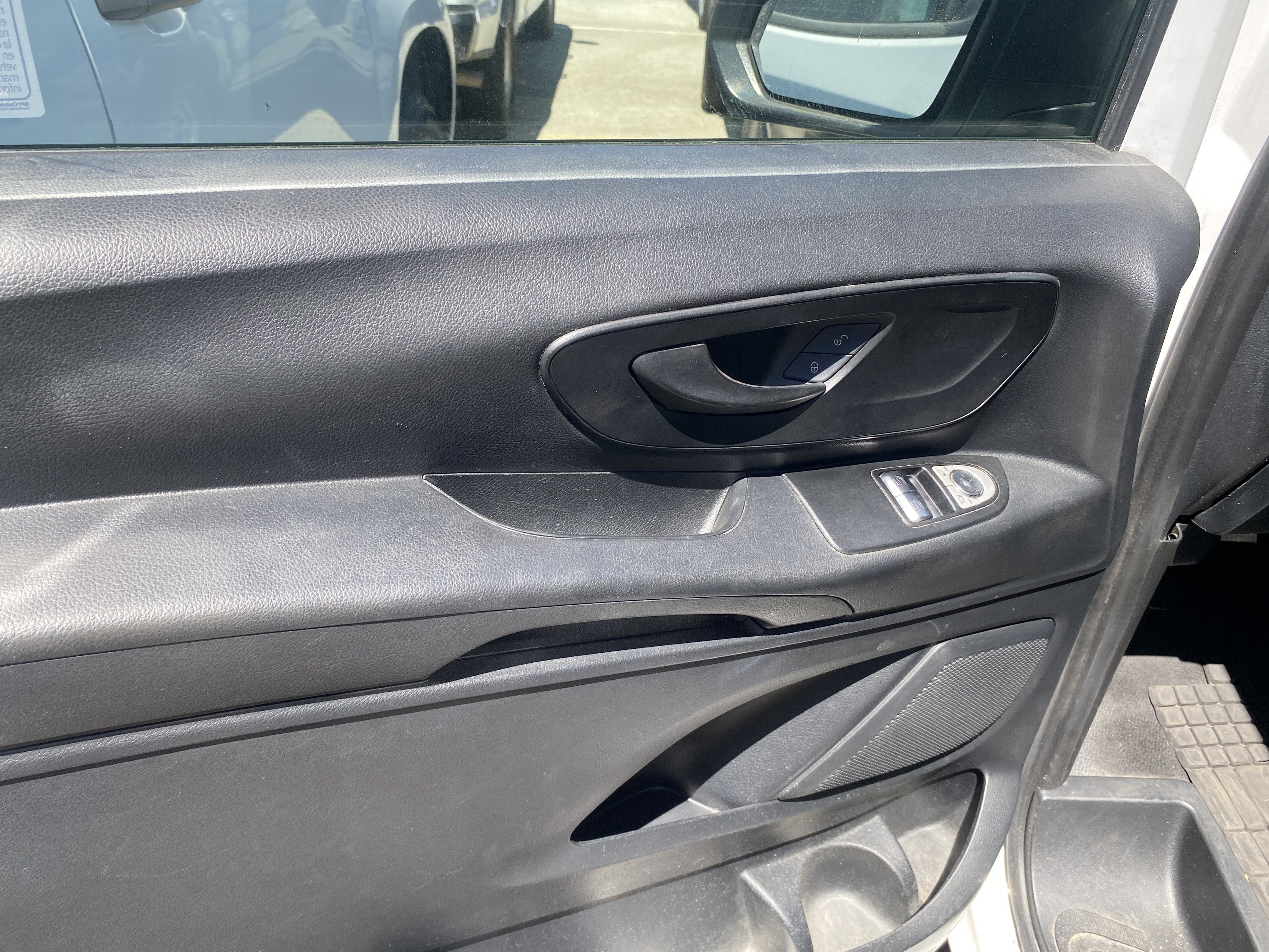 2019 Mercedes-Benz Metris Cargo Van STANDARD ROOF 126 WHEELB