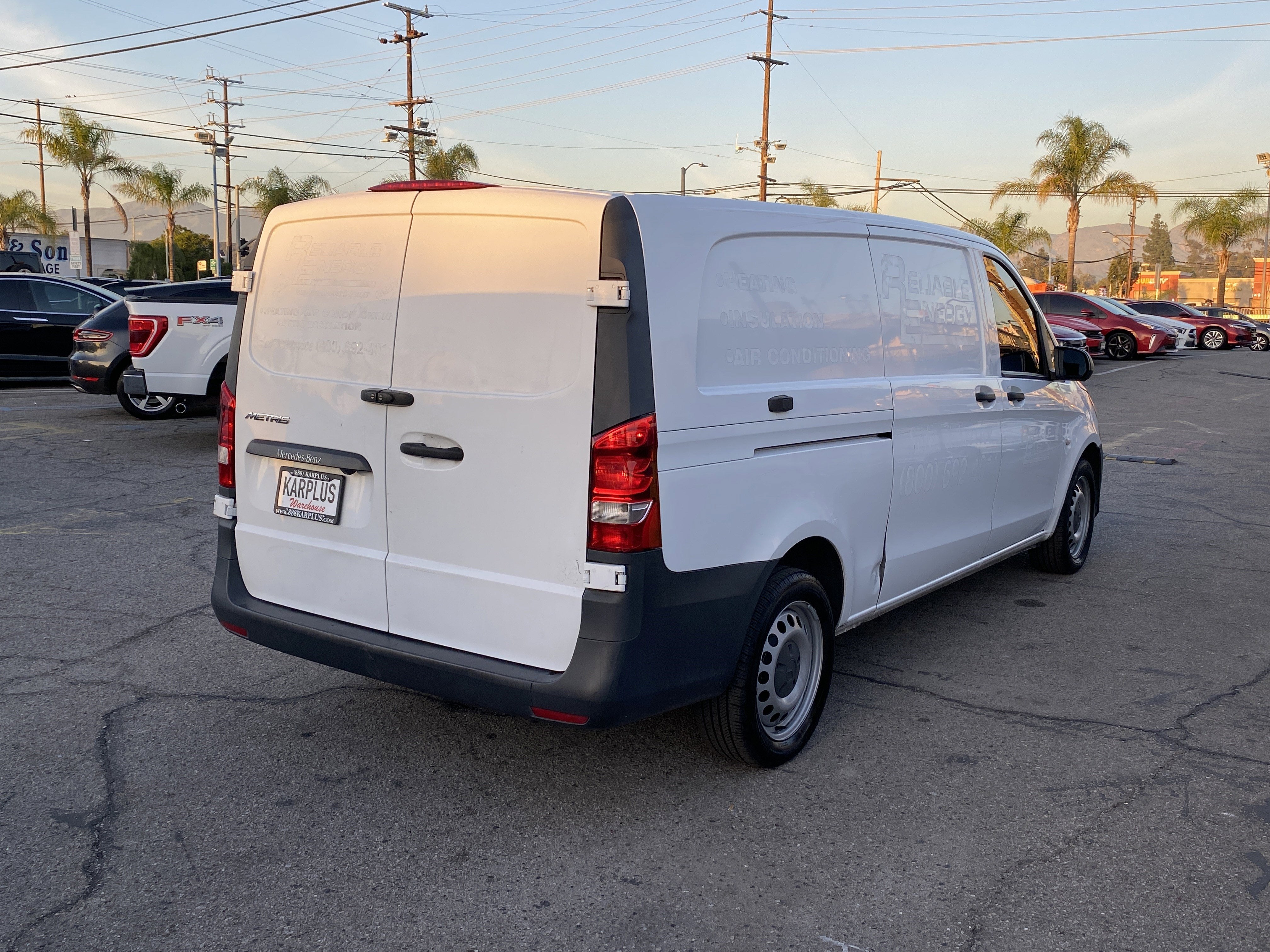 2018 Mercedes-Benz Metris Cargo Van Base