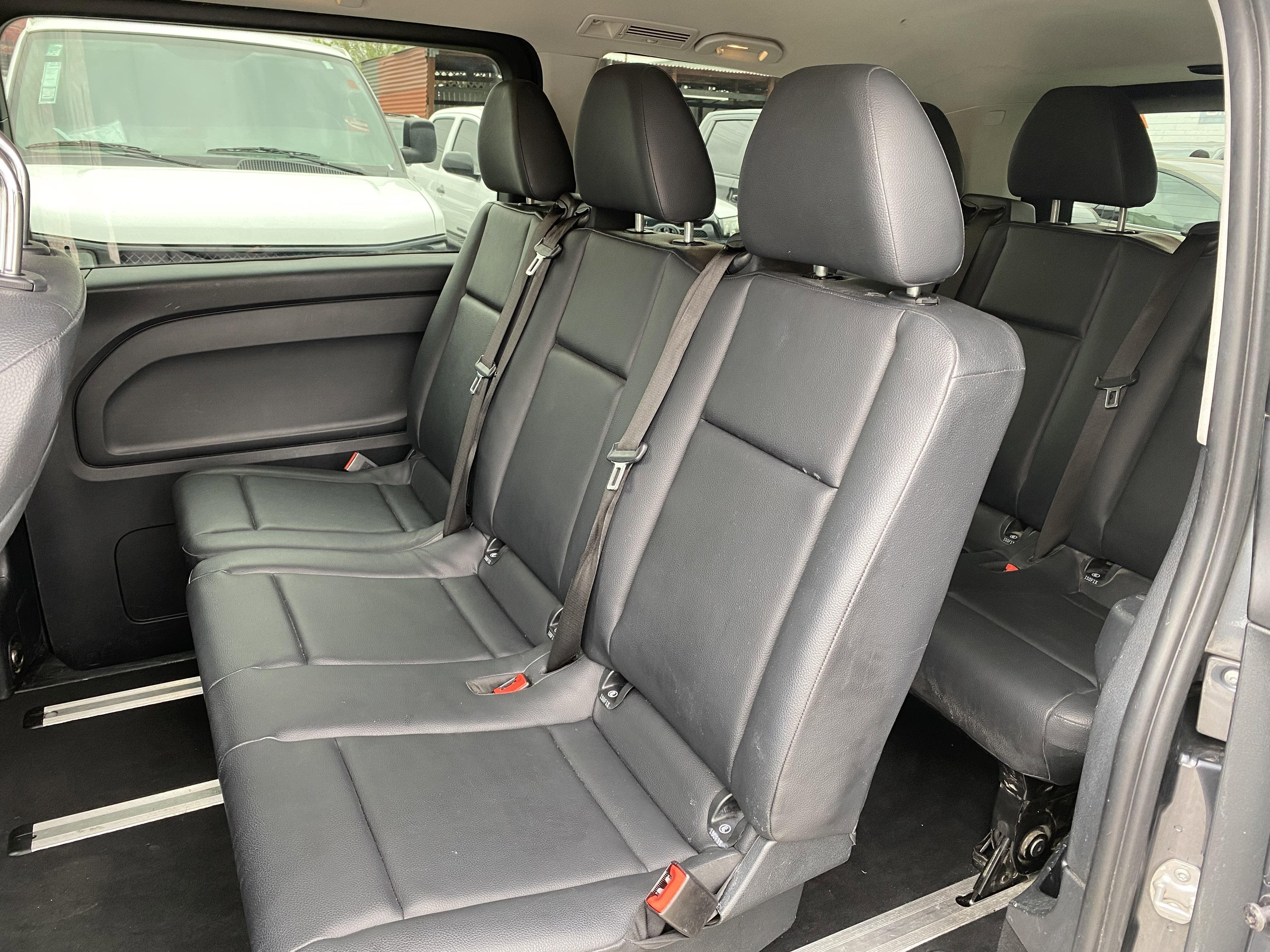 2017 Mercedes-Benz Metris Passenger Van Base