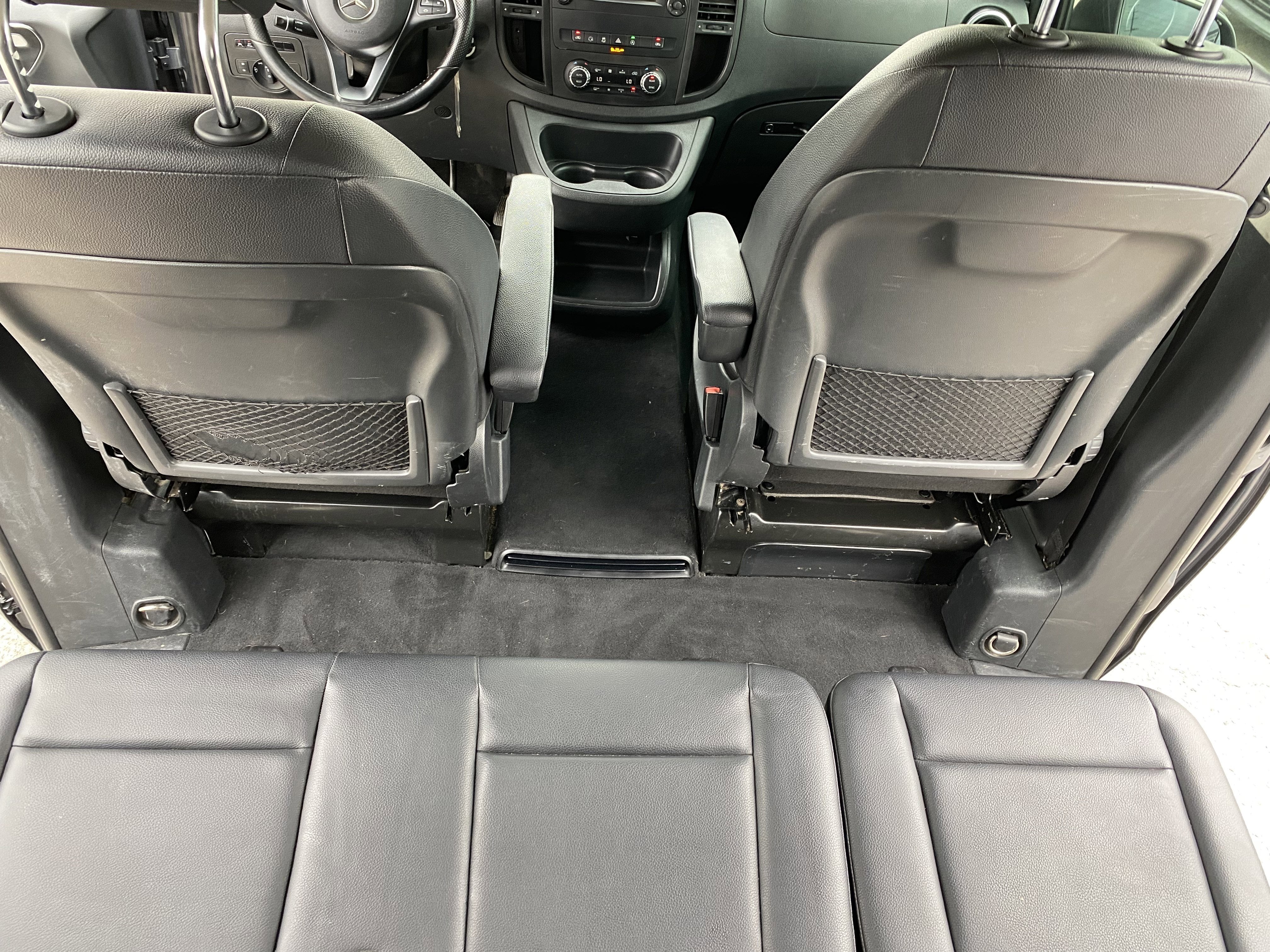 2017 Mercedes-Benz Metris Passenger Van Base