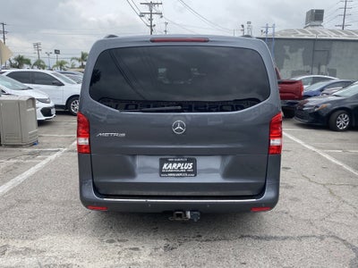 2017 Mercedes-Benz Metris Passenger Van Base