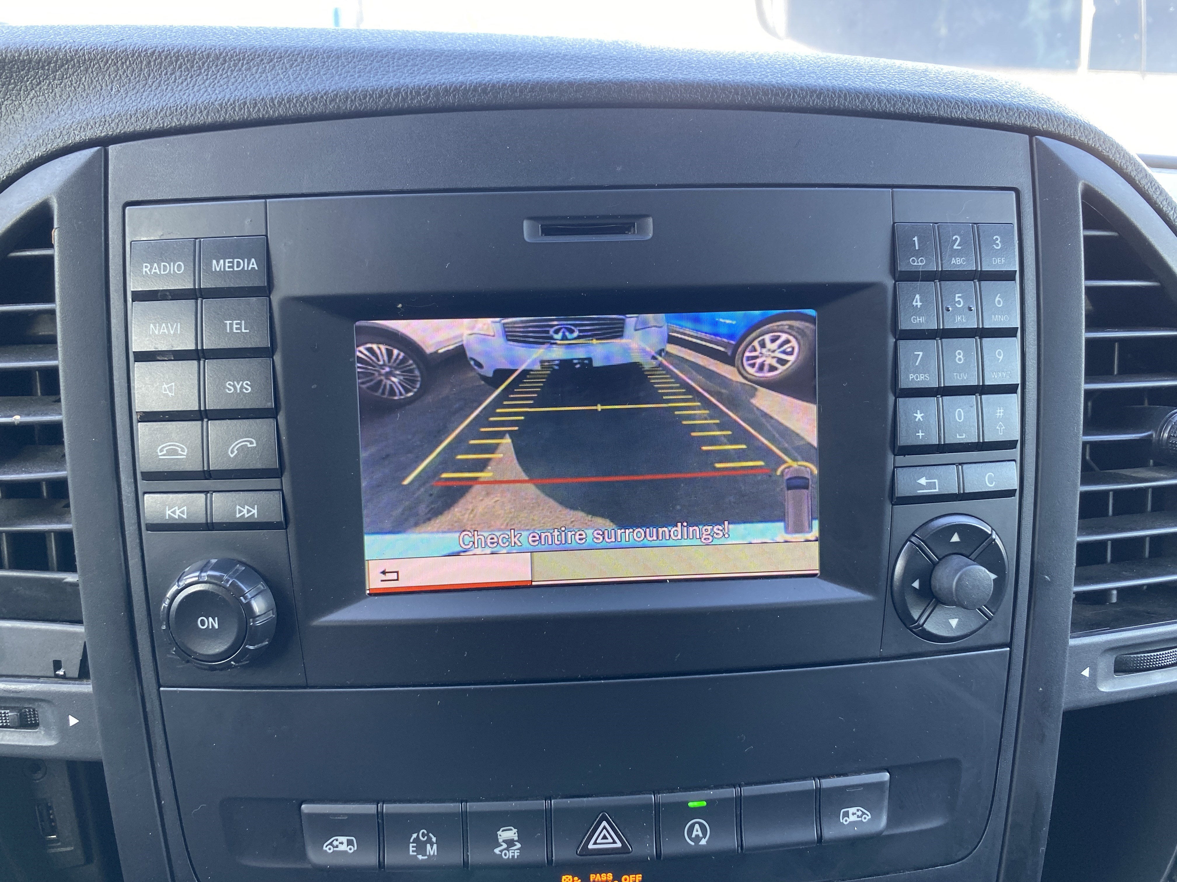 2016 Mercedes-Benz Metris Passenger Van RWD 126"