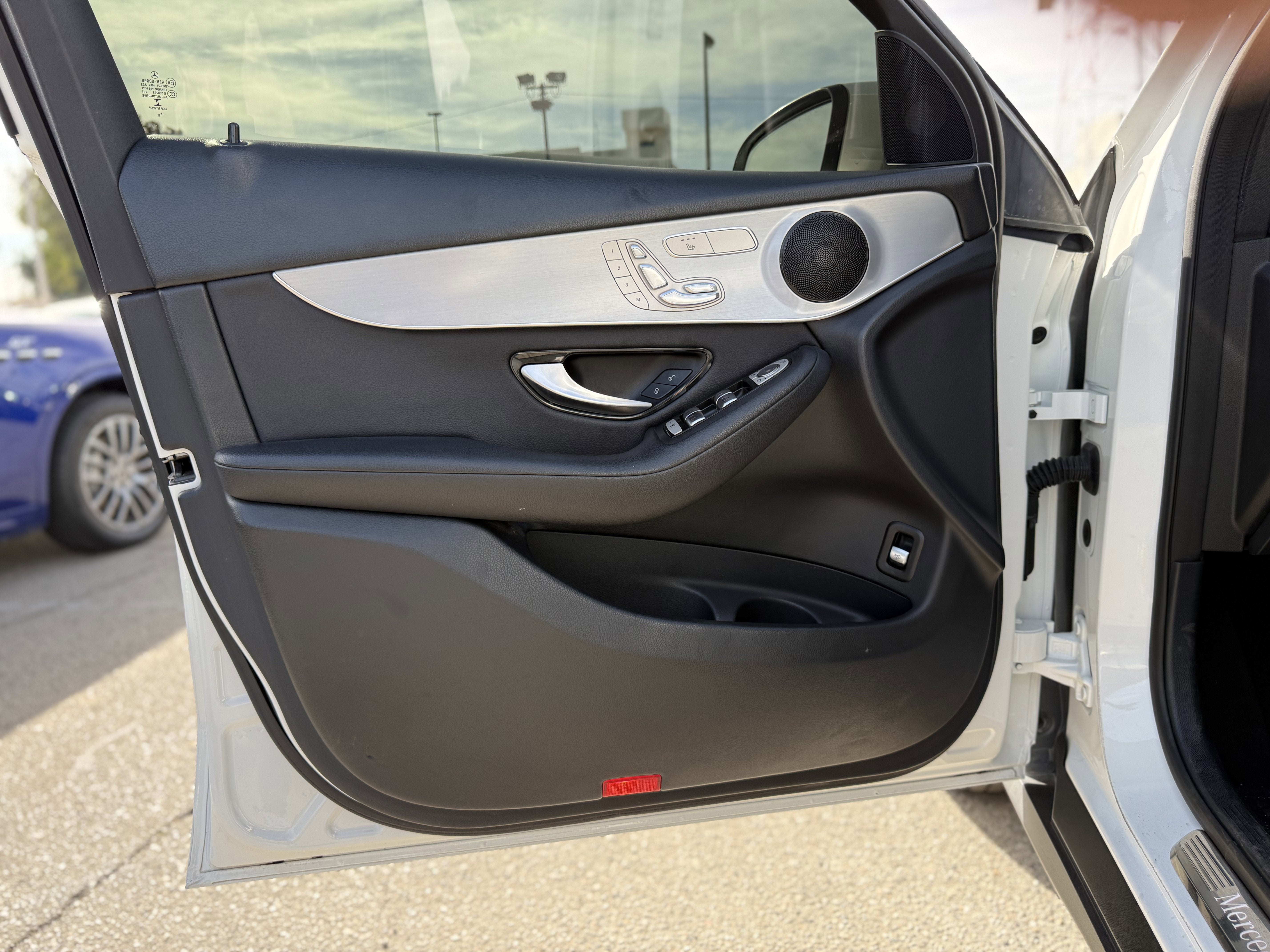 2020 Mercedes-Benz GLC GLC 300