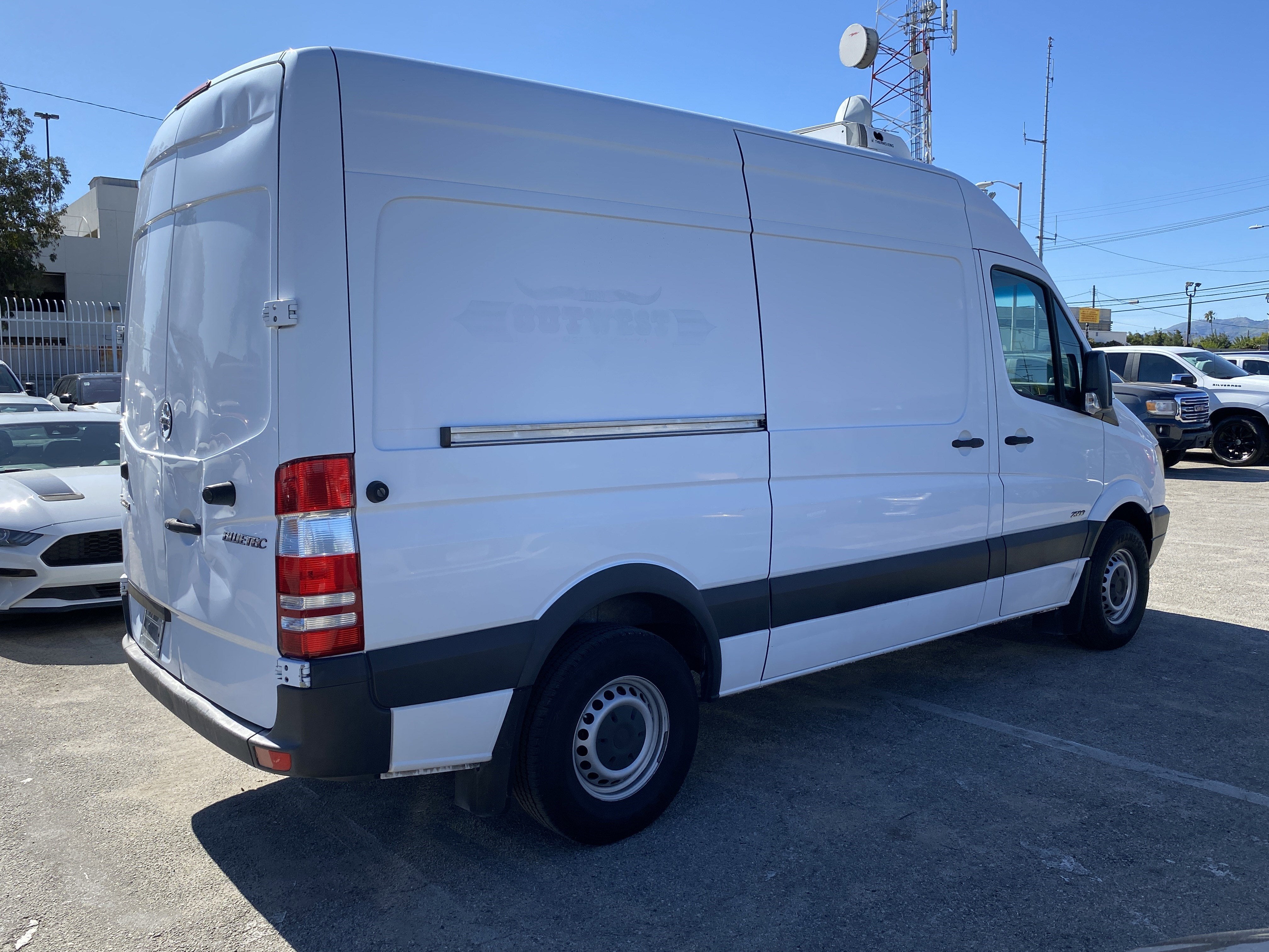 2013 Freightliner SPRINTER 2500 Base