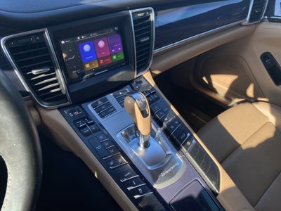 2013 Porsche Panamera Base