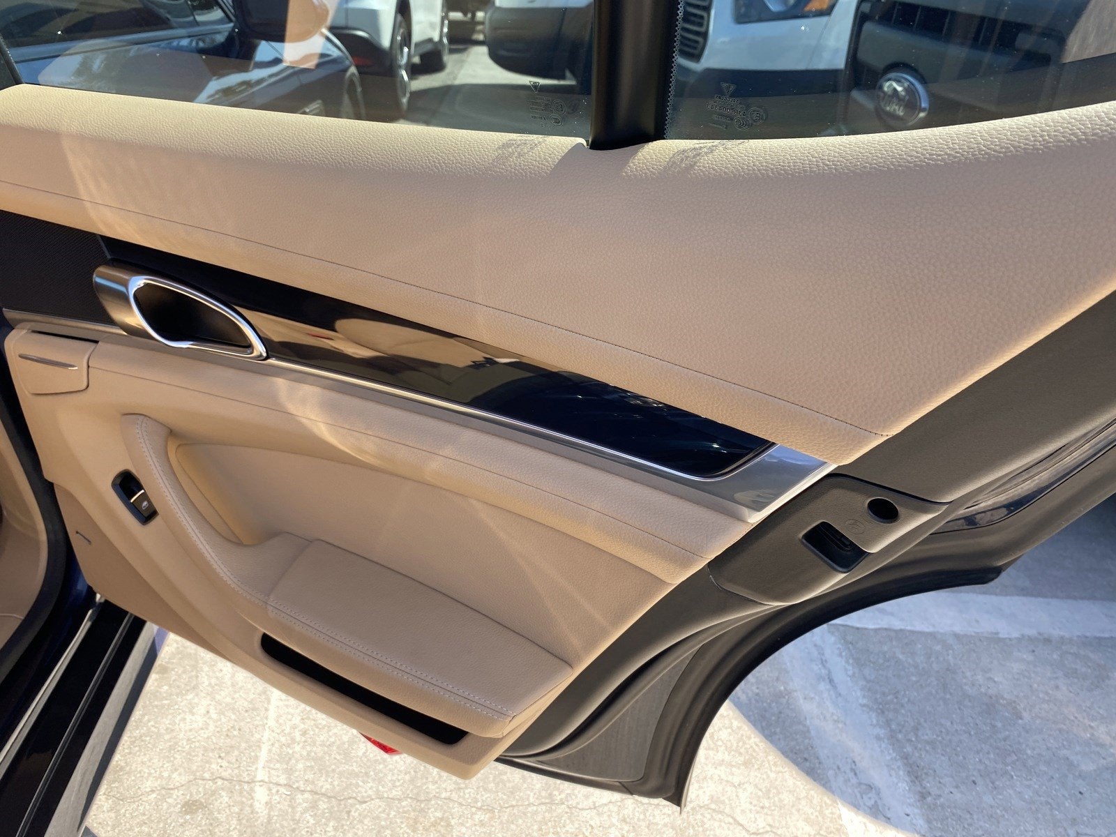 2014 Porsche Panamera 4