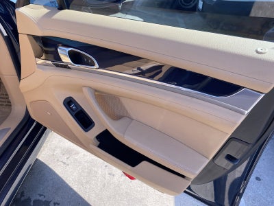 2014 Porsche Panamera 4