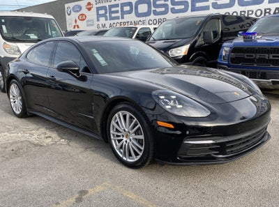 2018 Porsche Panamera 4
