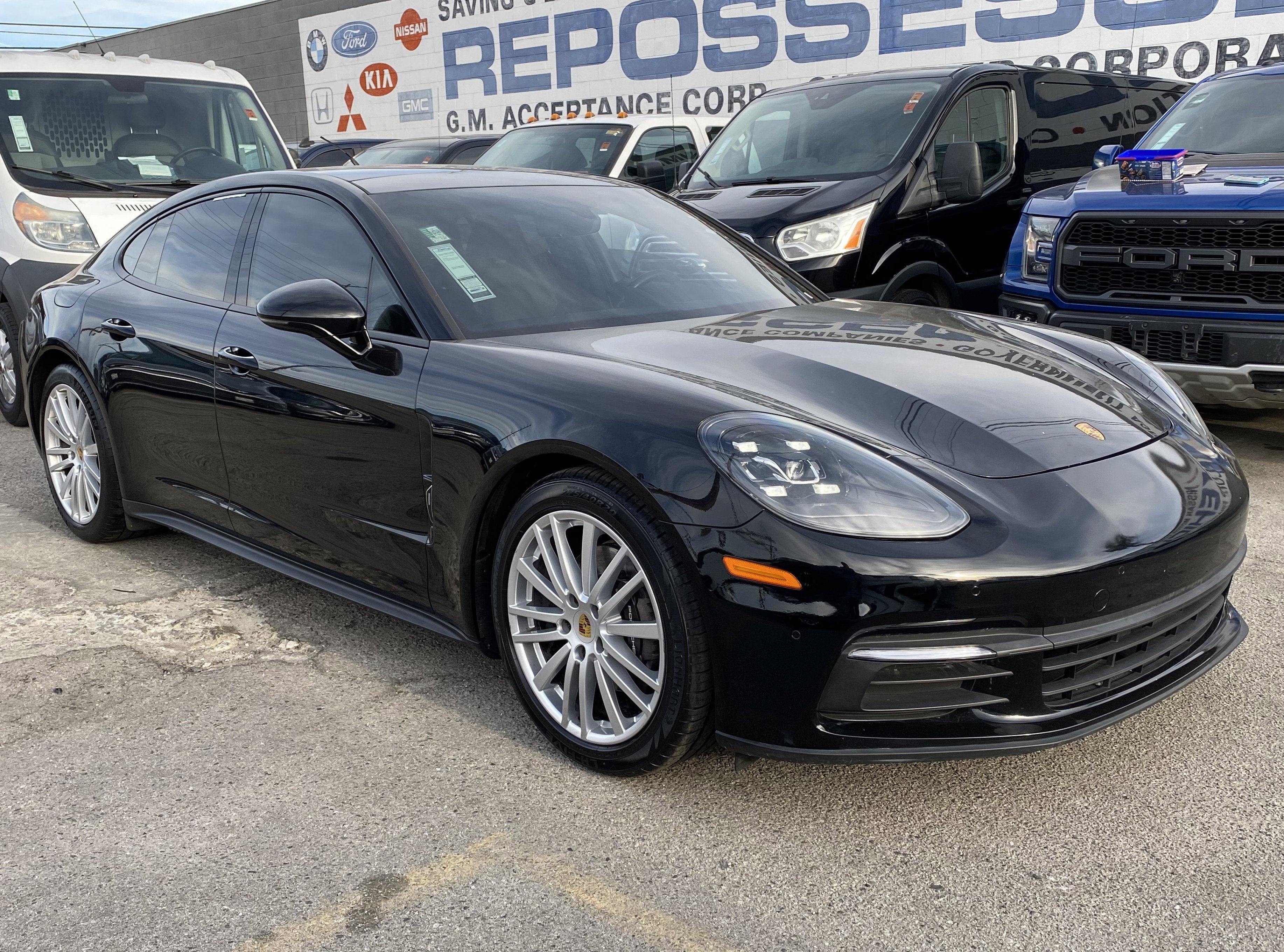 2018 Porsche Panamera 4