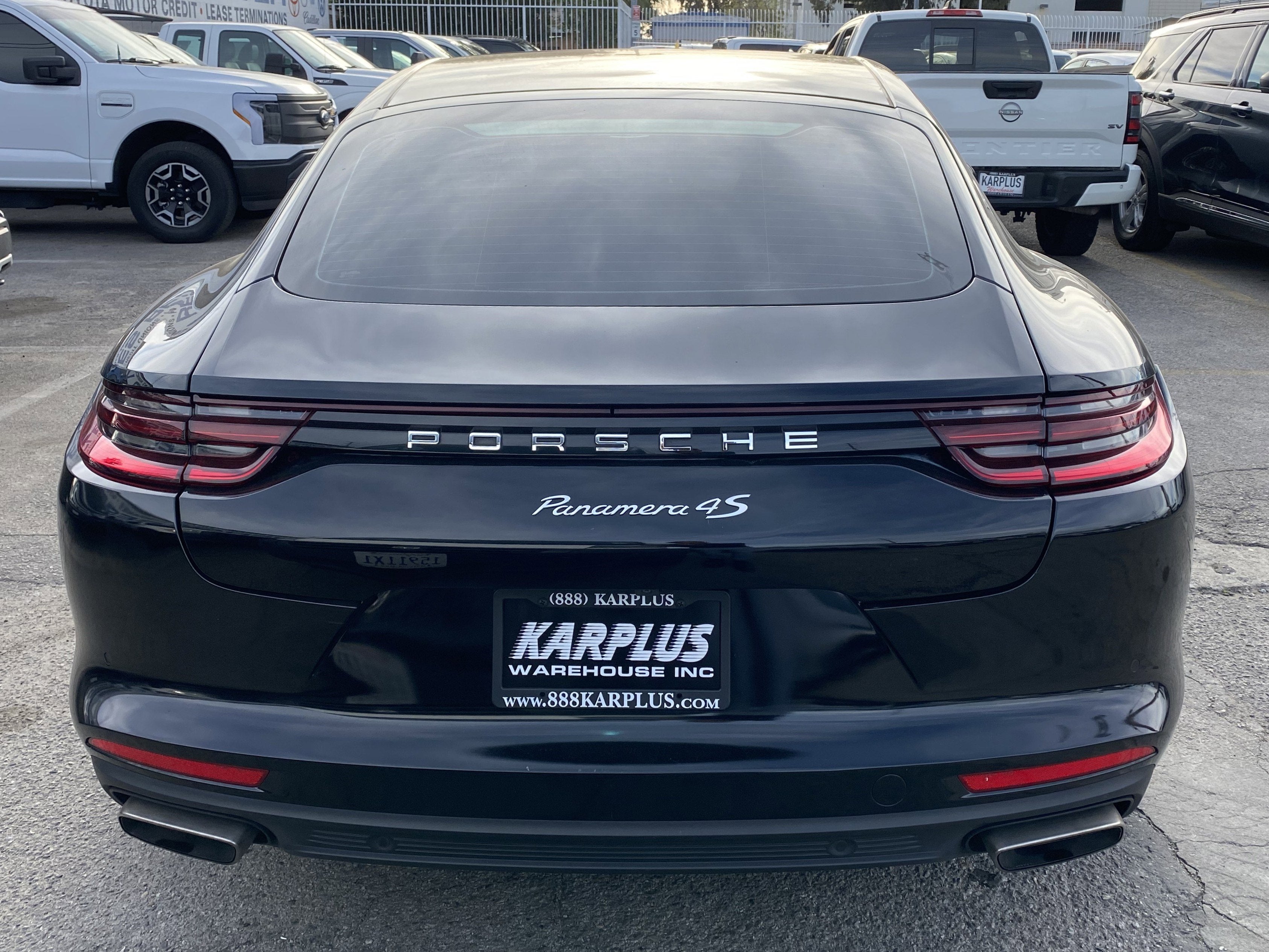 2018 Porsche Panamera 4