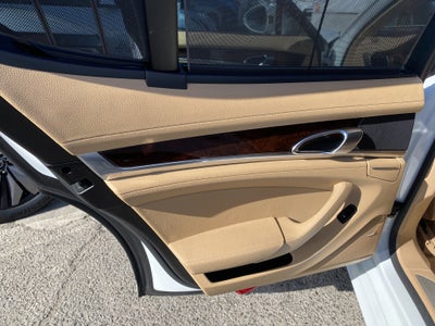 2014 Porsche Panamera Base