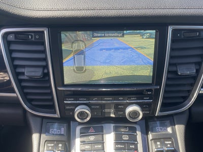 2016 Porsche Panamera Base