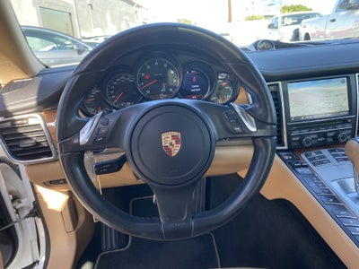 2013 Porsche Panamera Base