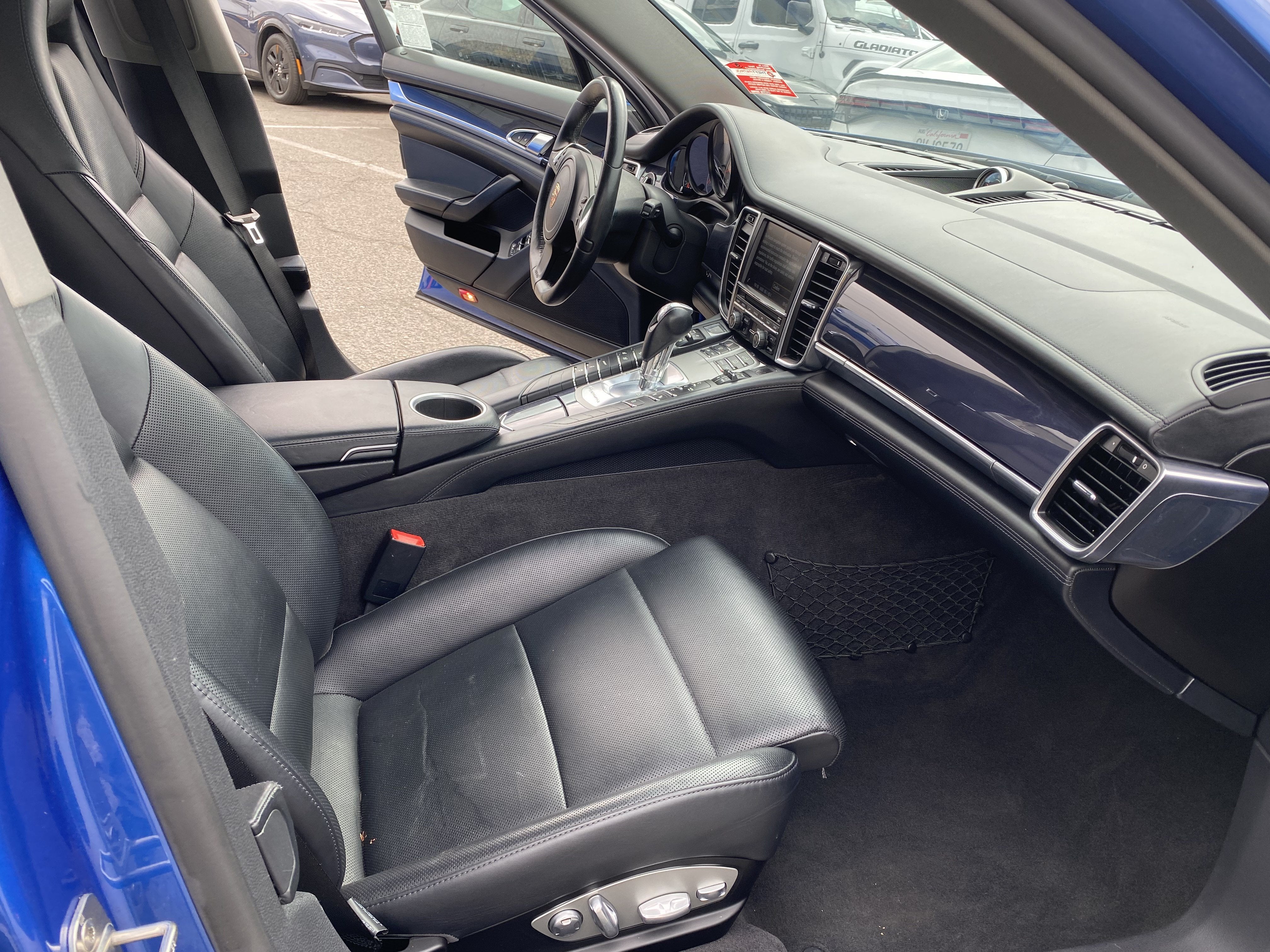 2015 Porsche Panamera 4DR HB 4