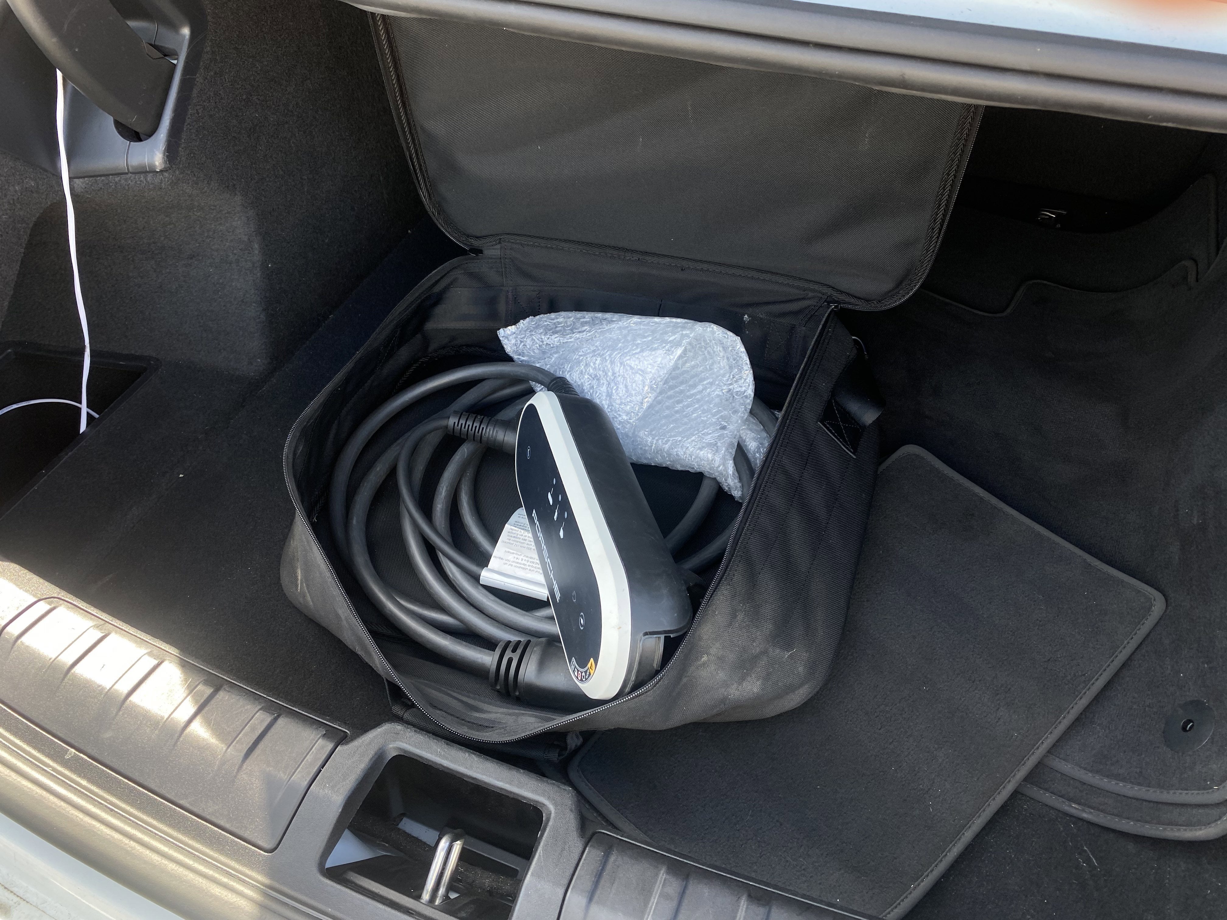 2022 Porsche Taycan RWD