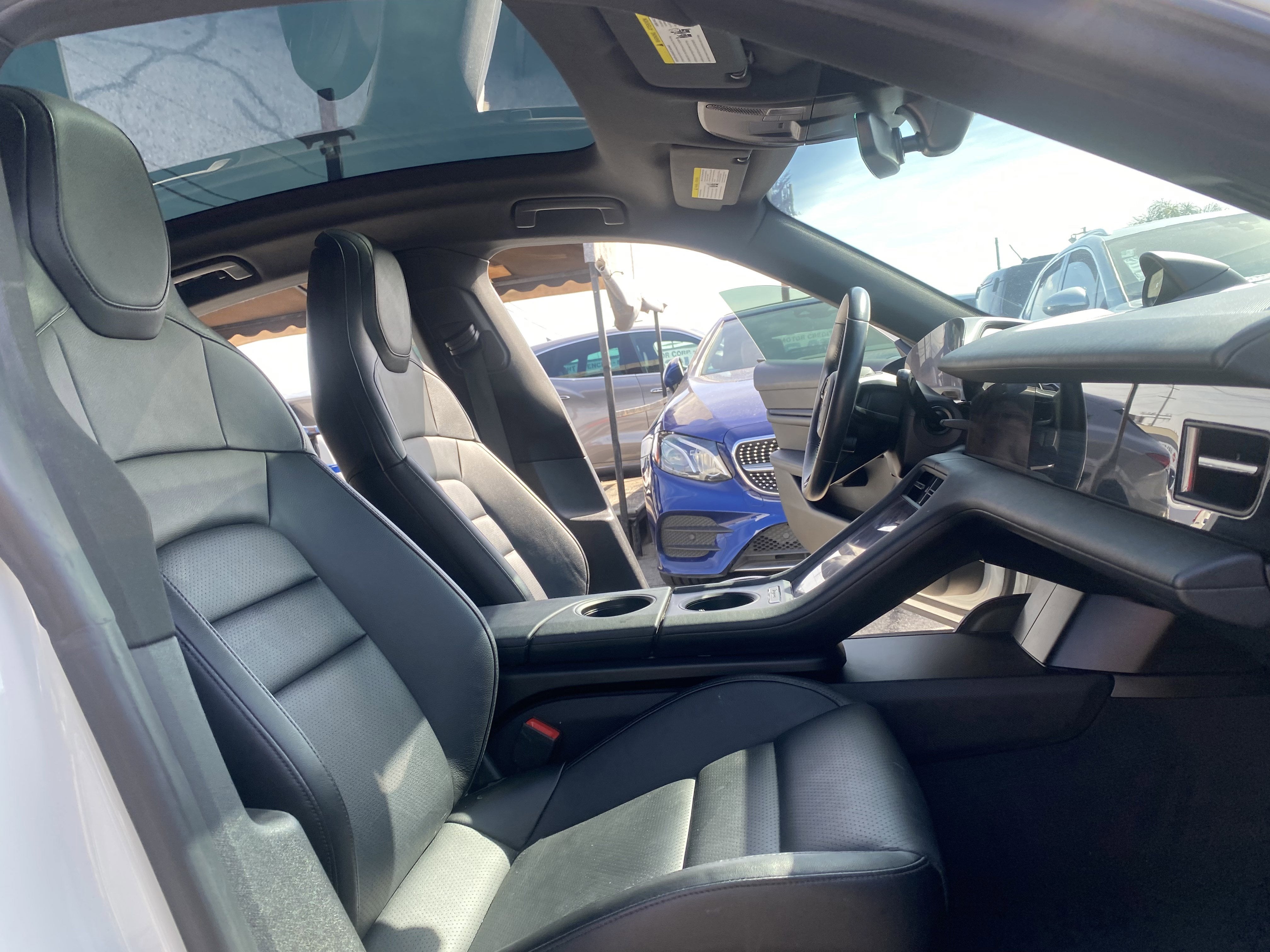 2022 Porsche Taycan RWD