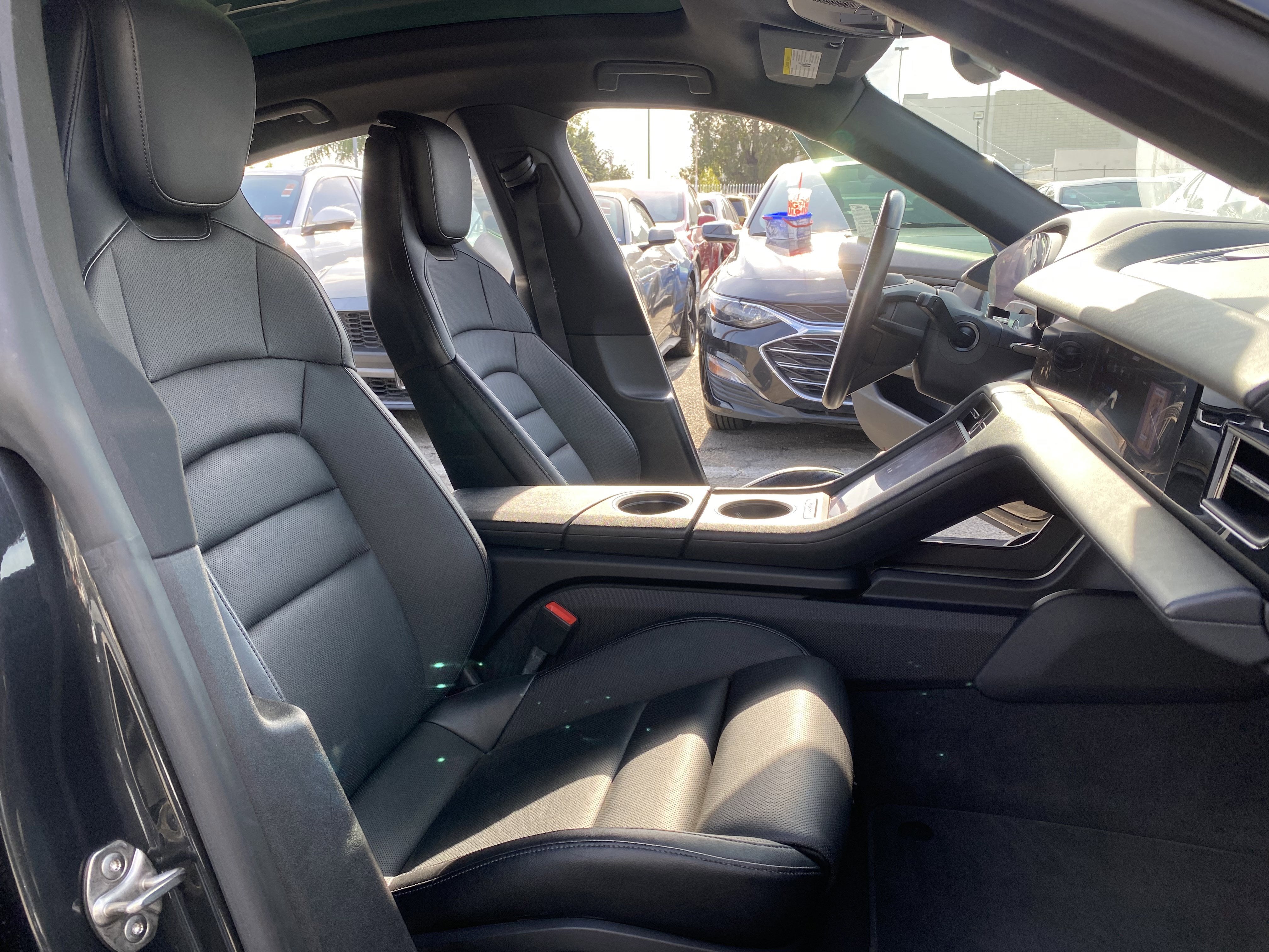 2022 Porsche Taycan RWD