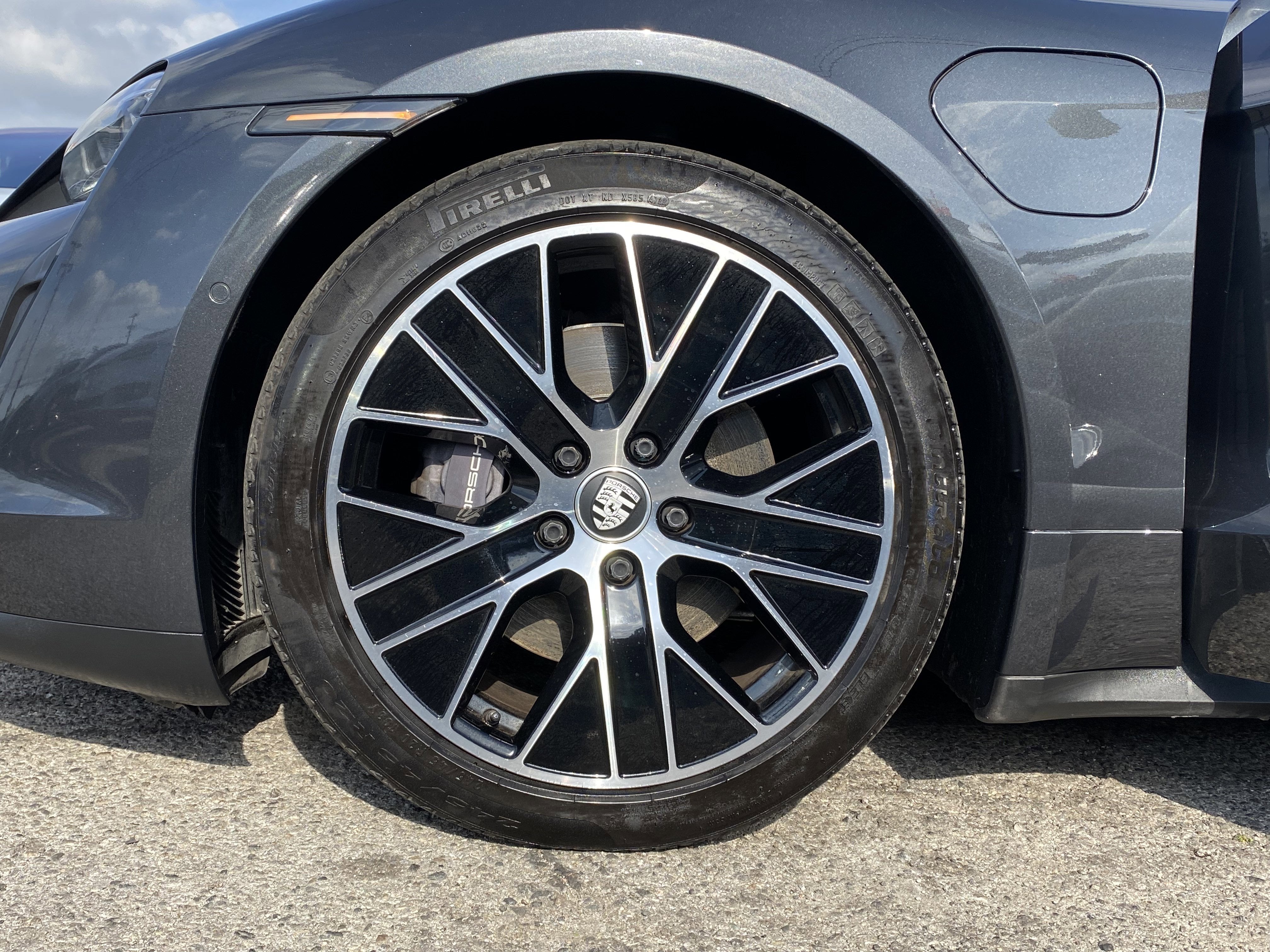 2022 Porsche Taycan RWD