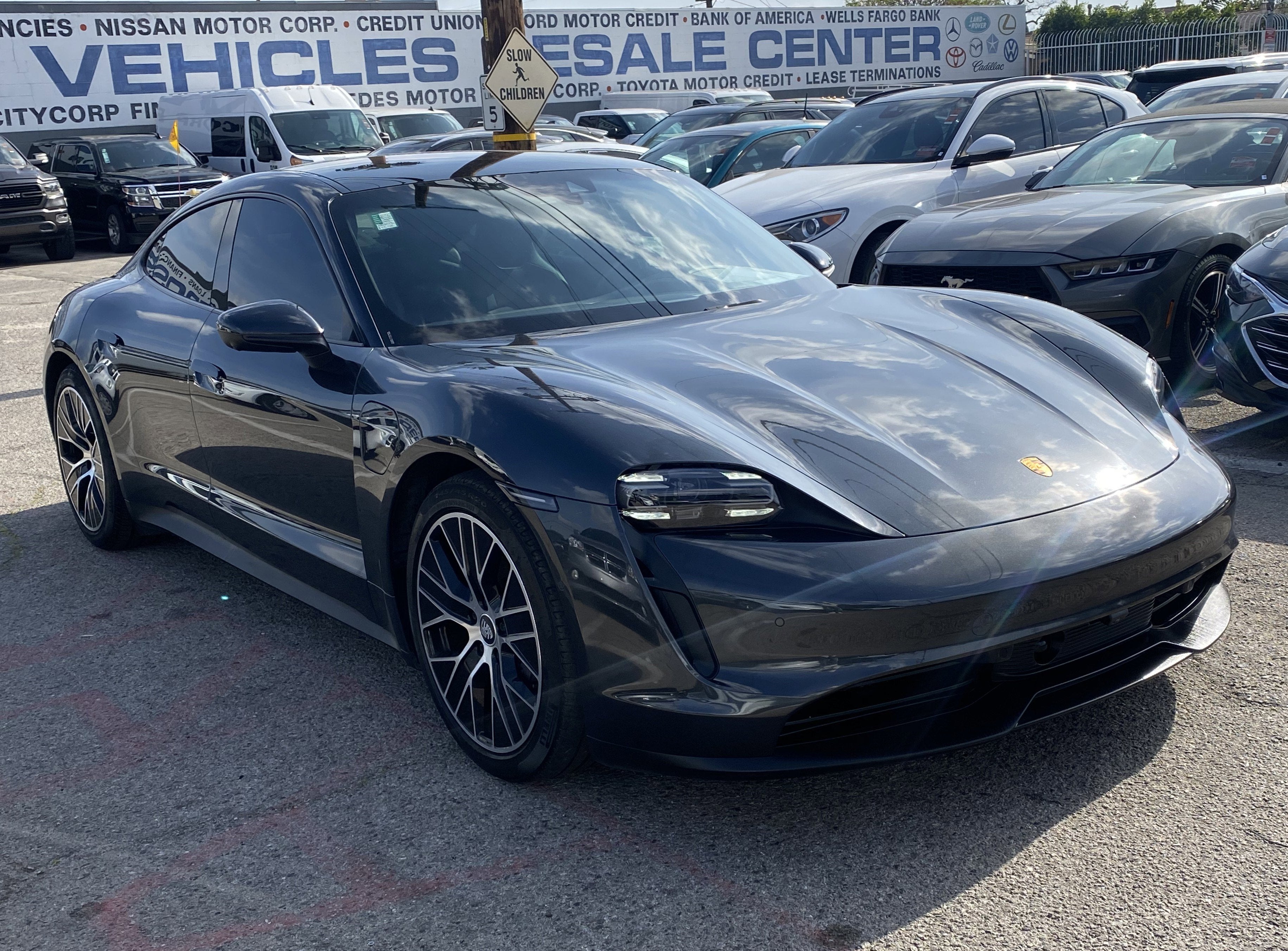 2022 Porsche Taycan RWD