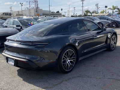 2022 Porsche Taycan RWD