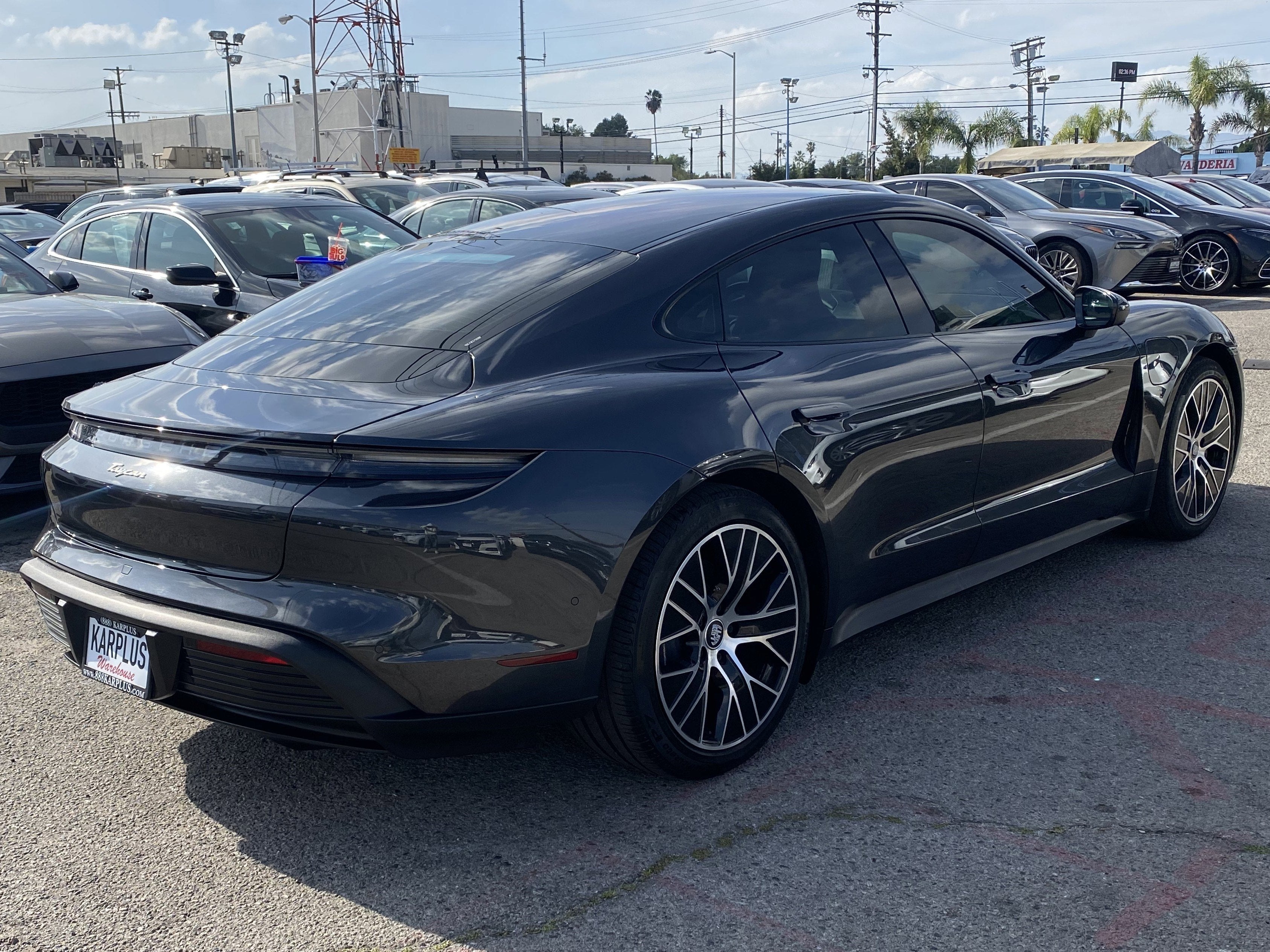 2022 Porsche Taycan RWD