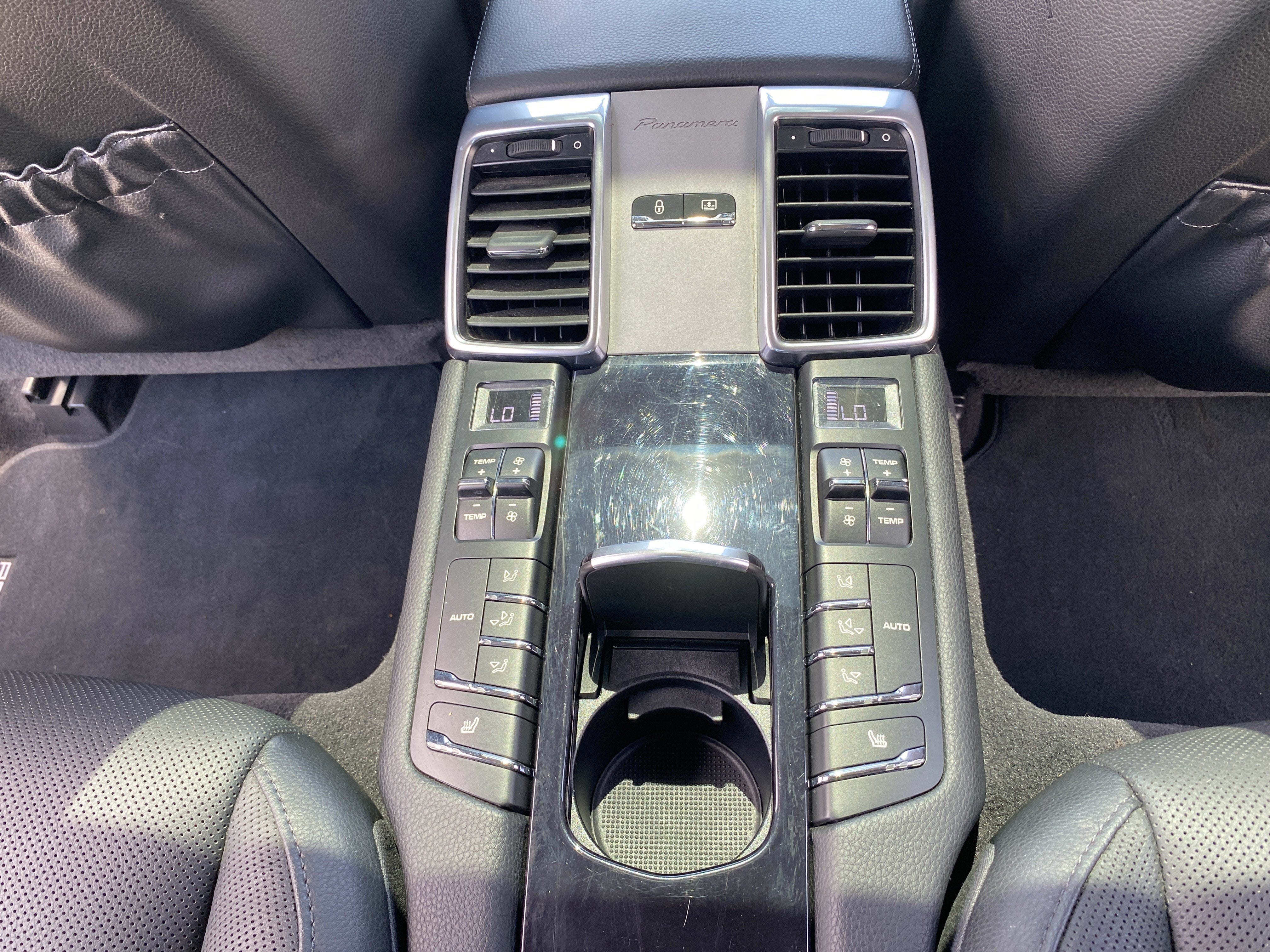 2015 Porsche Panamera S E-Hybrid