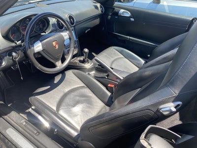 2005 Porsche Boxster 2dr Roadster