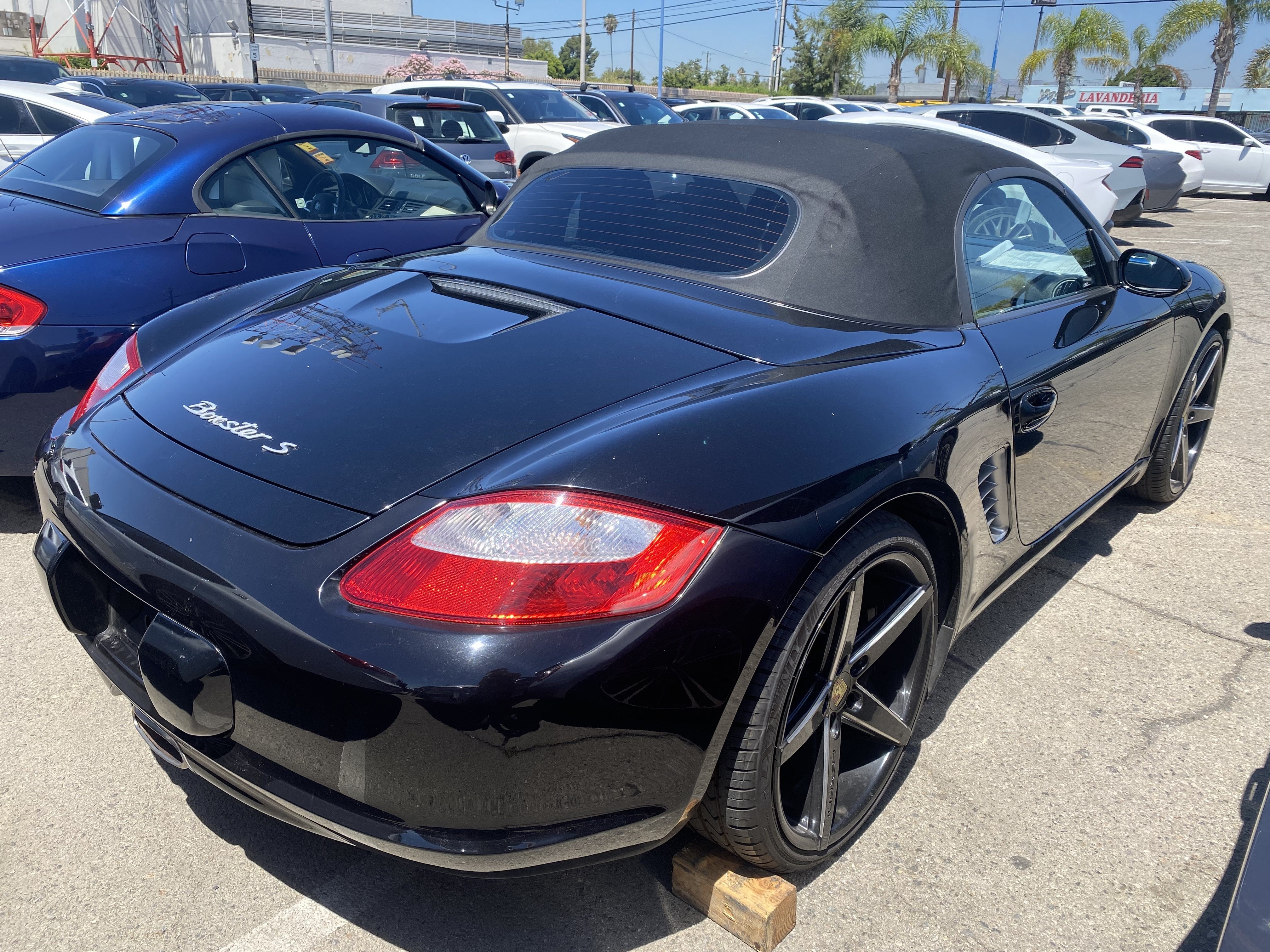 2005 Porsche Boxster 2dr Roadster