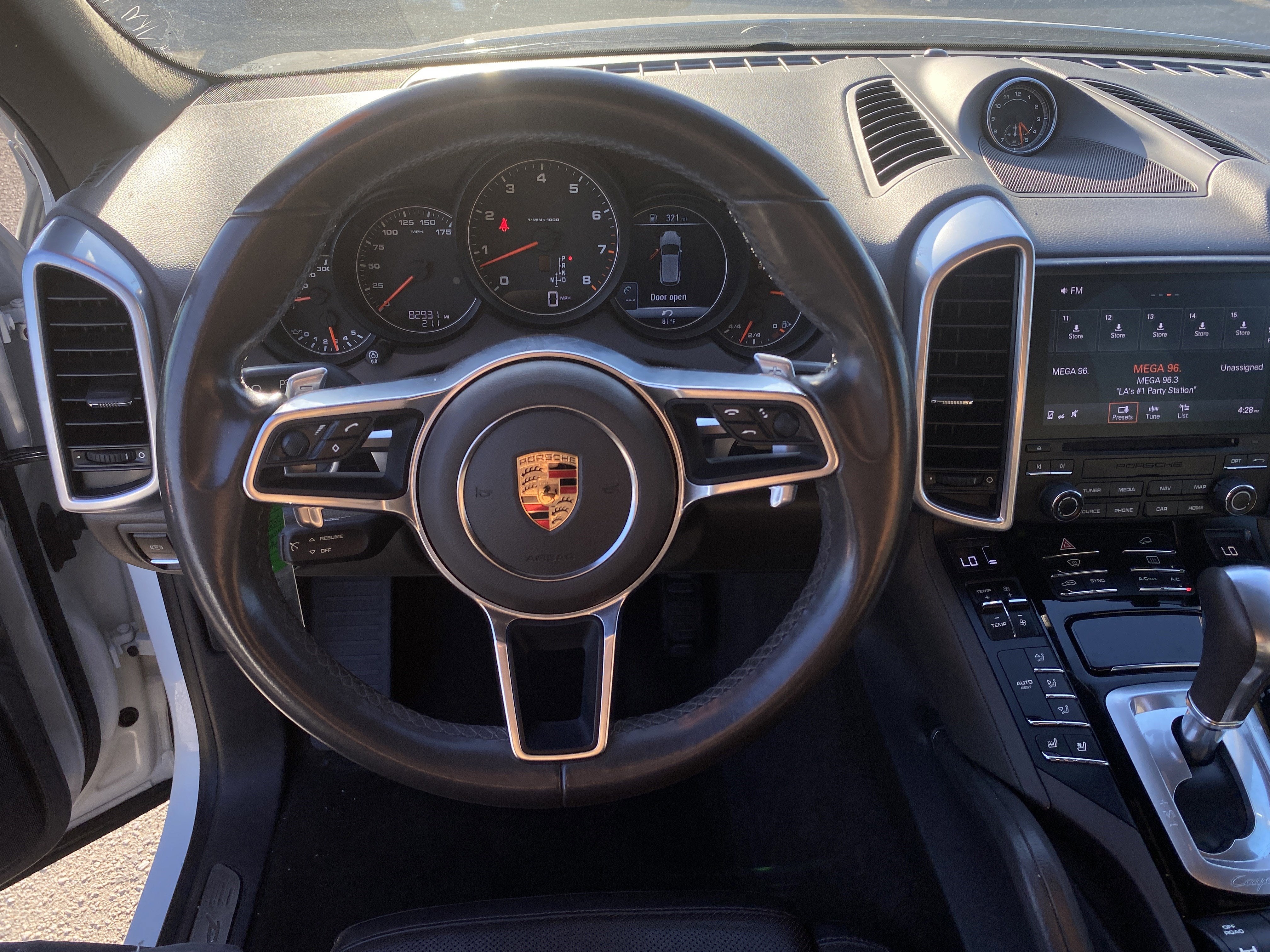 2017 Porsche Cayenne Platinum Edition