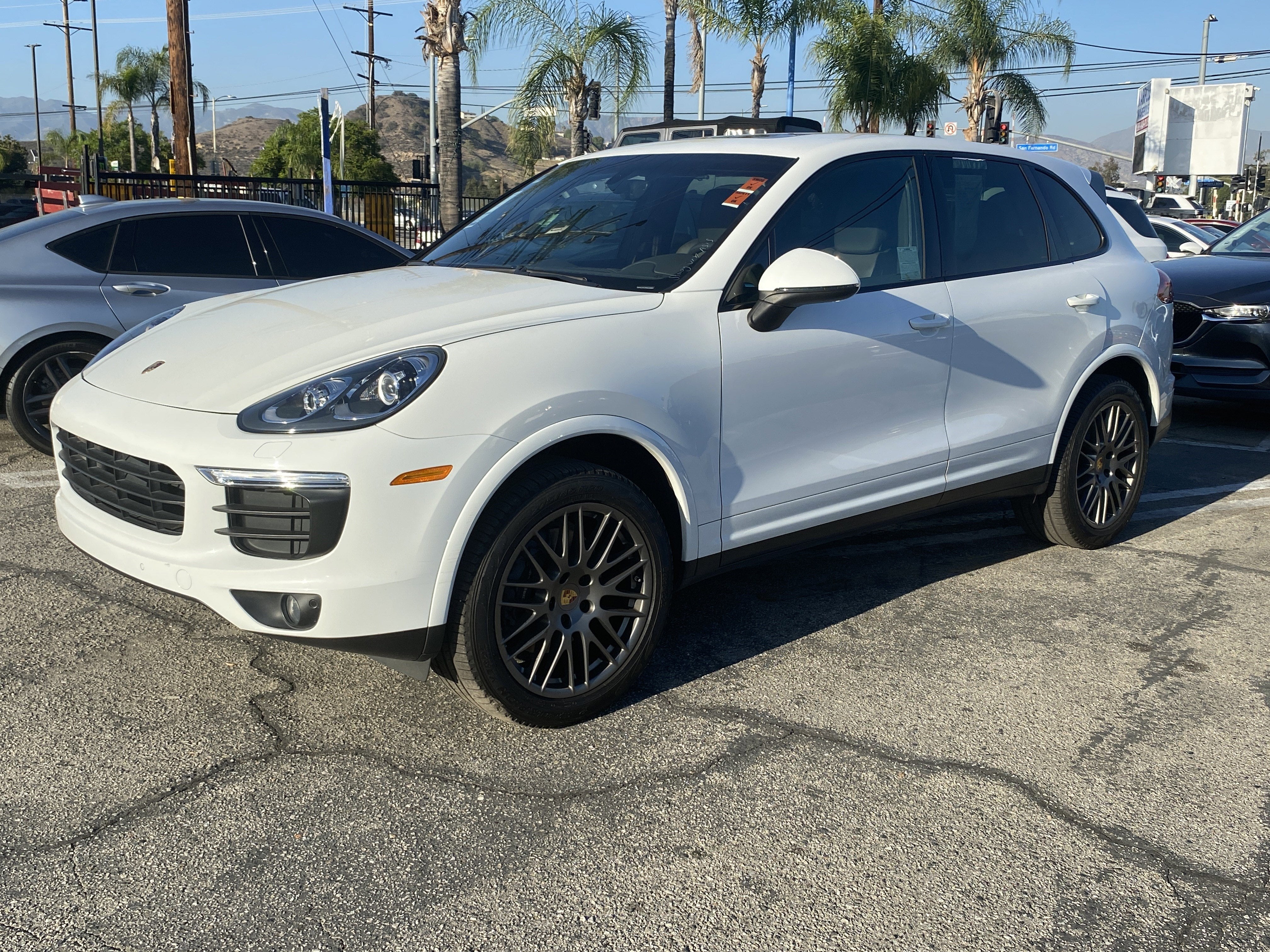 2017 Porsche Cayenne Platinum Edition