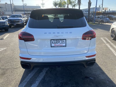 2017 Porsche Cayenne Platinum Edition