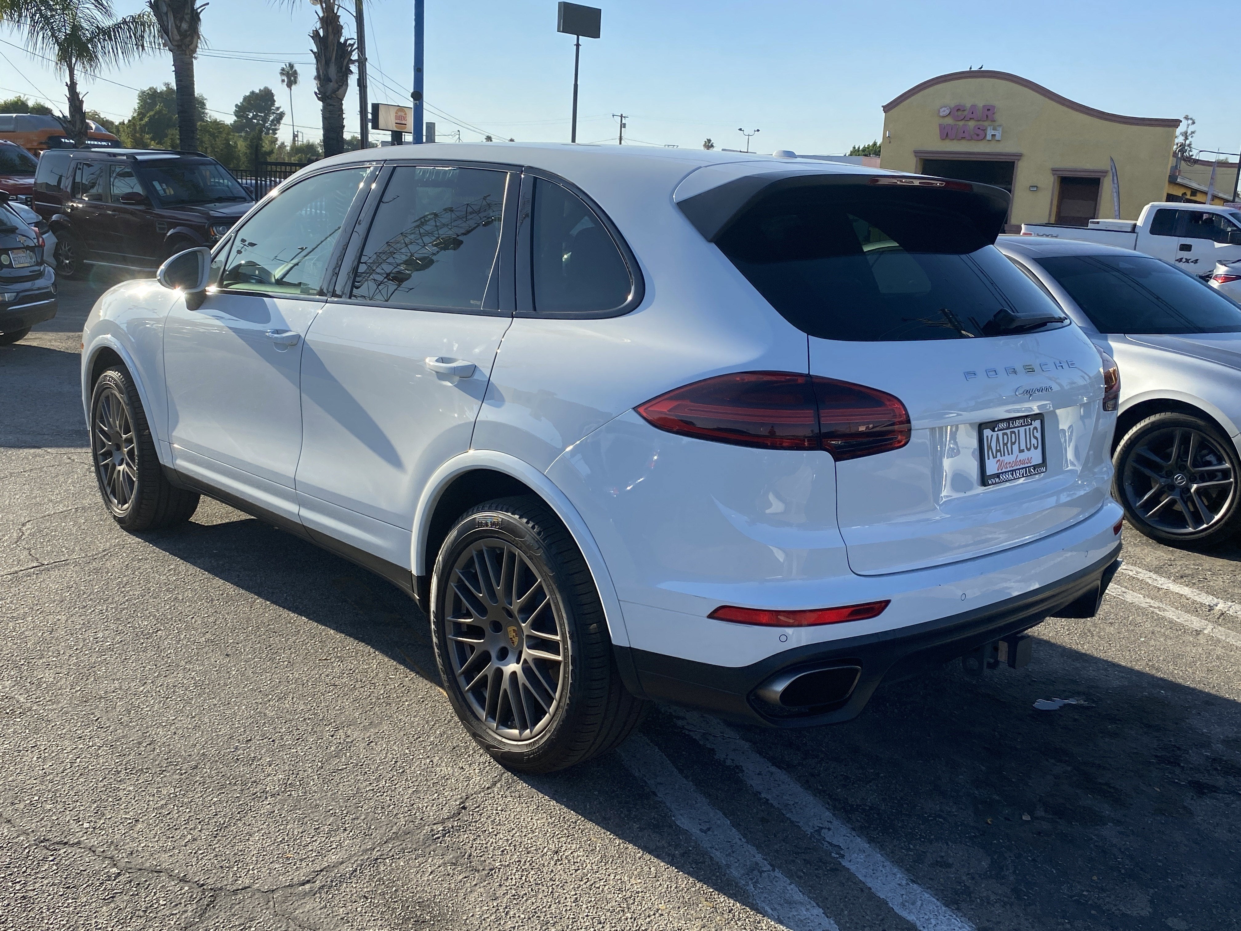 2017 Porsche Cayenne Platinum Edition